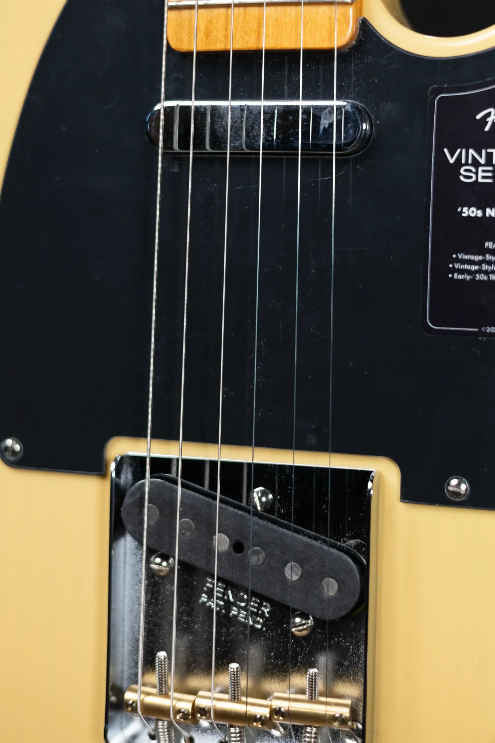 Fender Vintera II '50s Nocaster Electric Guitar - Blackguard Blonde with Gig Bag