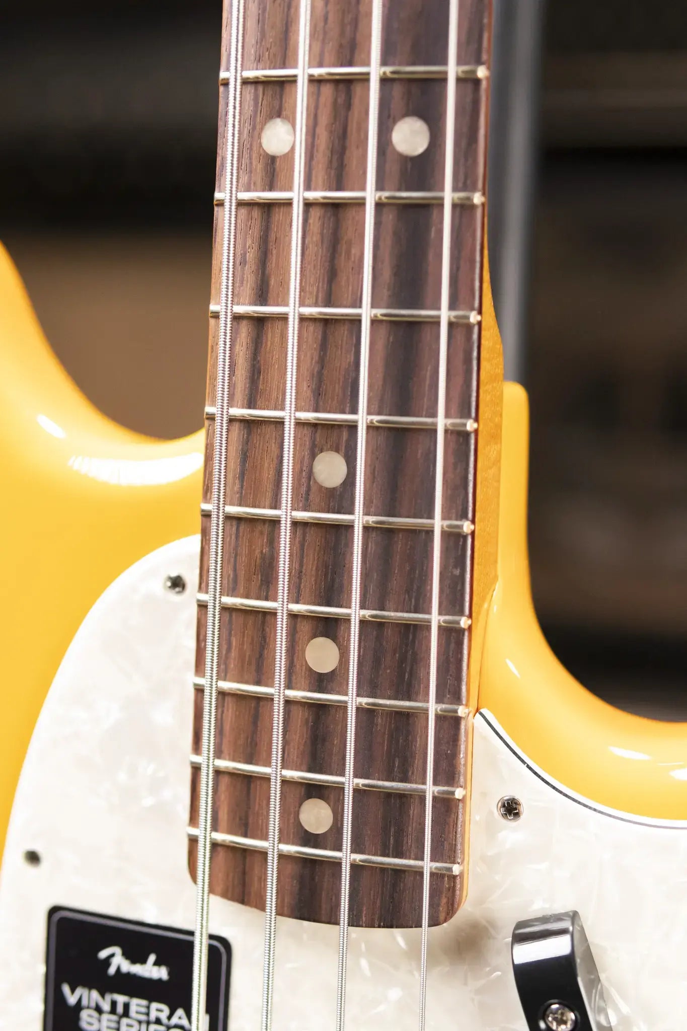 Fender Vintera II '70s Competition Mustang Bass - Competition Orange with Gig Bag