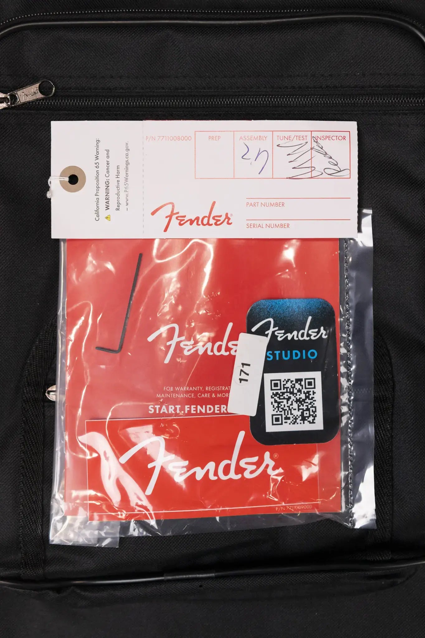 Fender Vintera II '70s Competition Mustang Bass - Competition Orange with Gig Bag