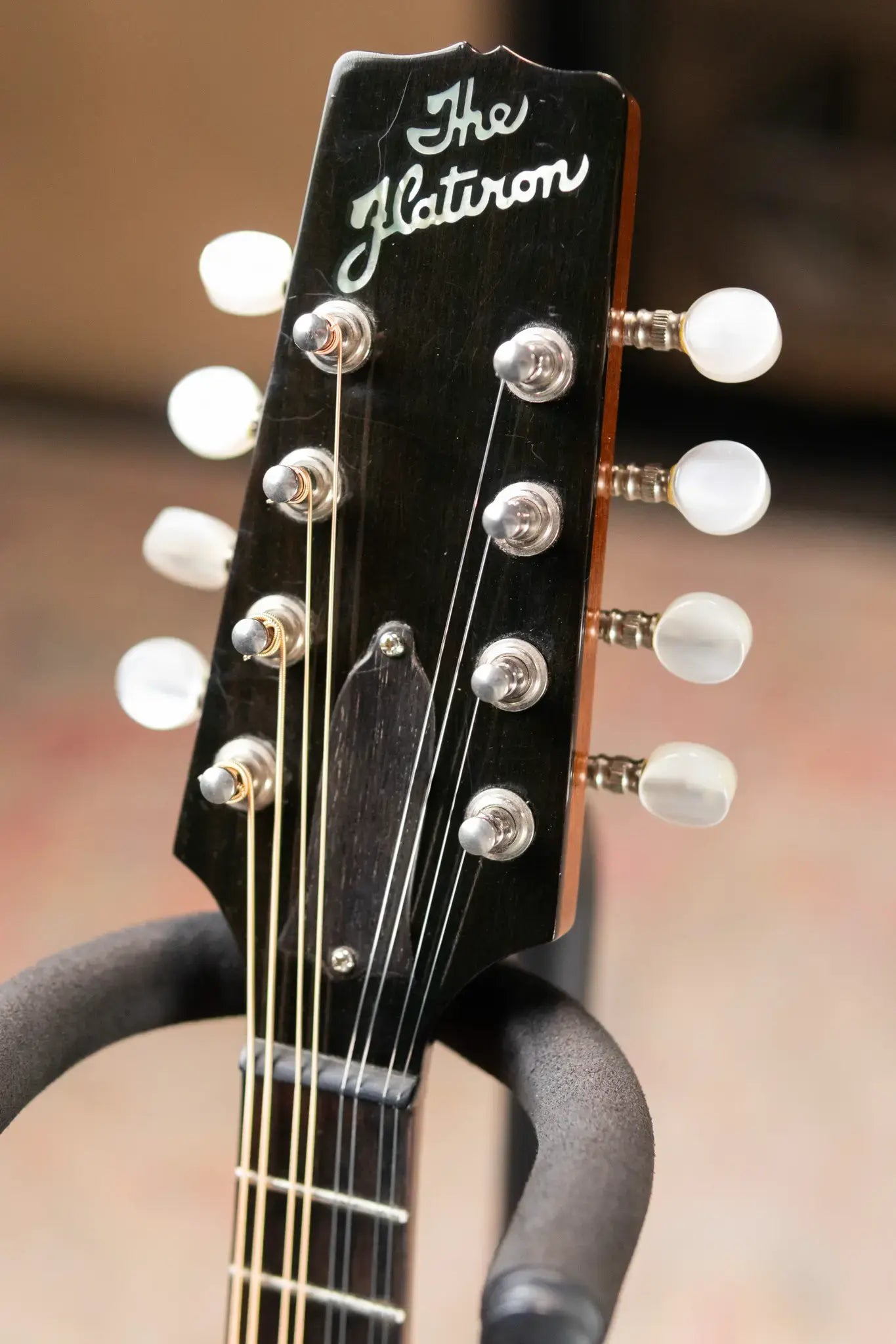 Flatiron A5-JR Mandolin with Hardshell Case - Used