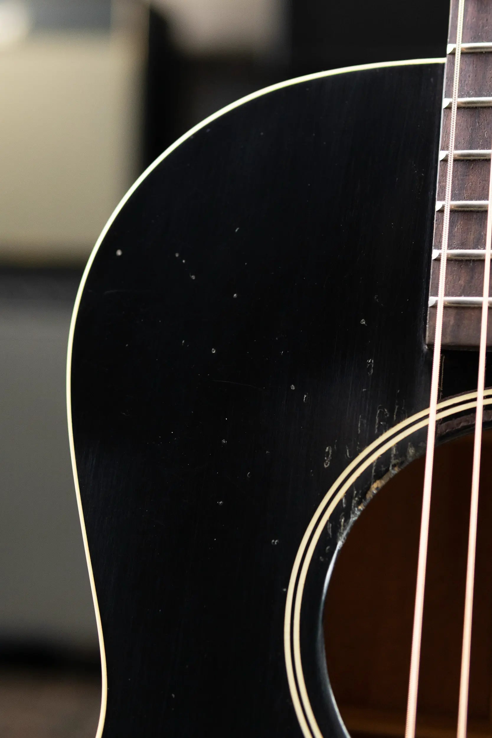 Gibson Custom Shop 1933 L-00 Reissue Murphy Lab Light Aged Acoustic Guitar - Ebony with Hardshell Case