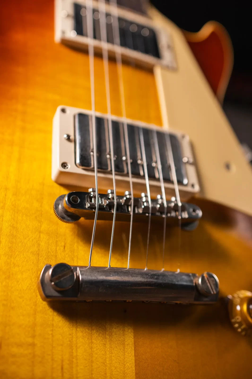 Gibson Custom Shop 1958 Les Paul Standard Reissue - VOS Iced Tea Burst with Brown/Pink Lifton Reissue 5-Latch Case - Floor Model