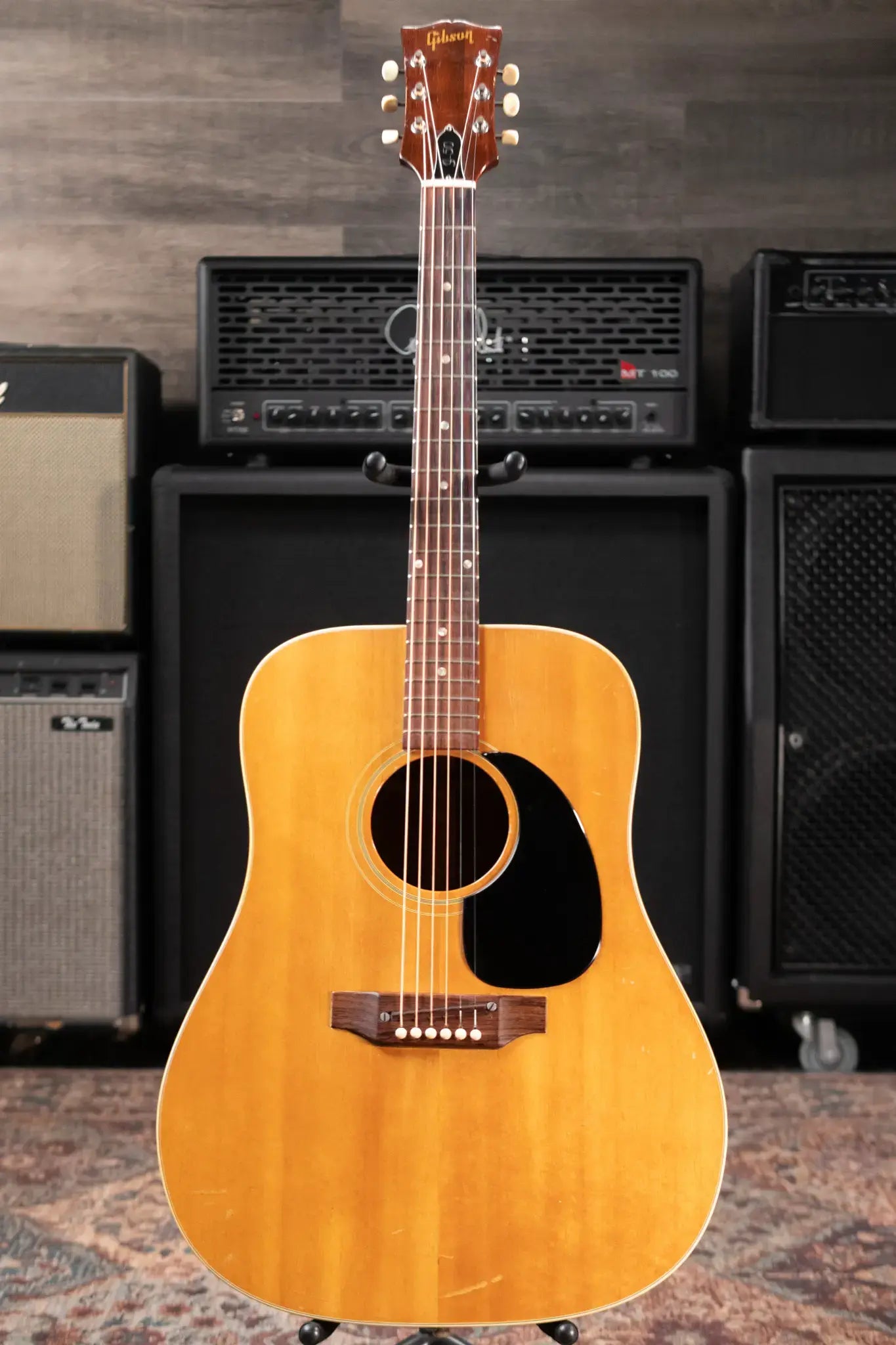 Gibson 1967 J-50 Acoustic Guitar with Hardshell Case - Used