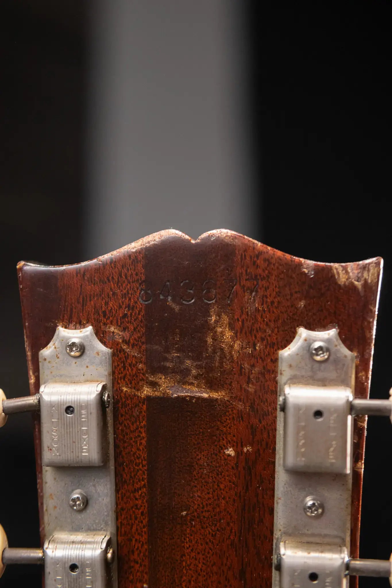 Gibson 1967 J-50 Acoustic Guitar with Hardshell Case - Used