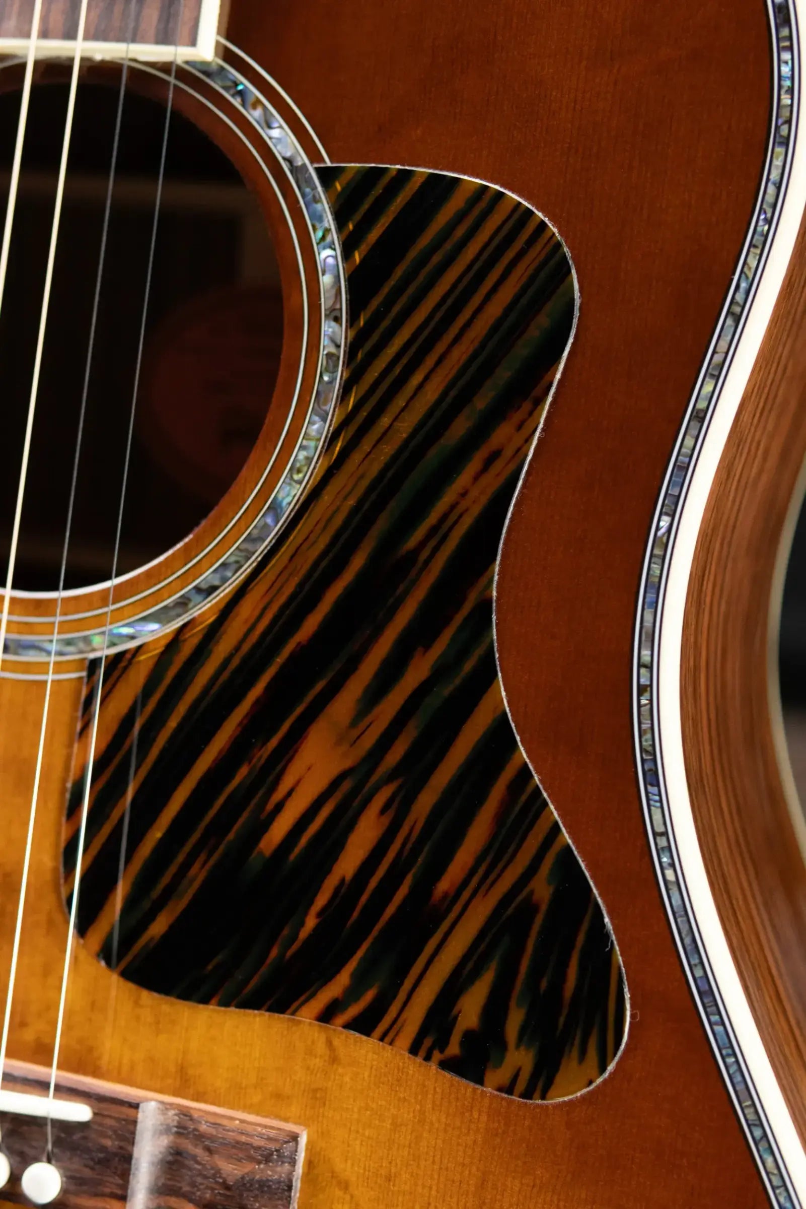 Gibson Advanced Jumbo Anniversary Limited Edition Acoustic/Electric Guitar - Cremona Burst with Hardshell Case