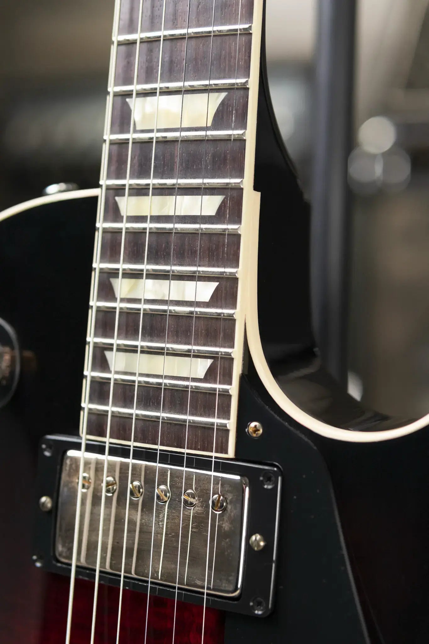 Gibson Custom 1959 Les Paul Standard VOS Electric Guitar - Red Tiger Burst with Hardshell Case