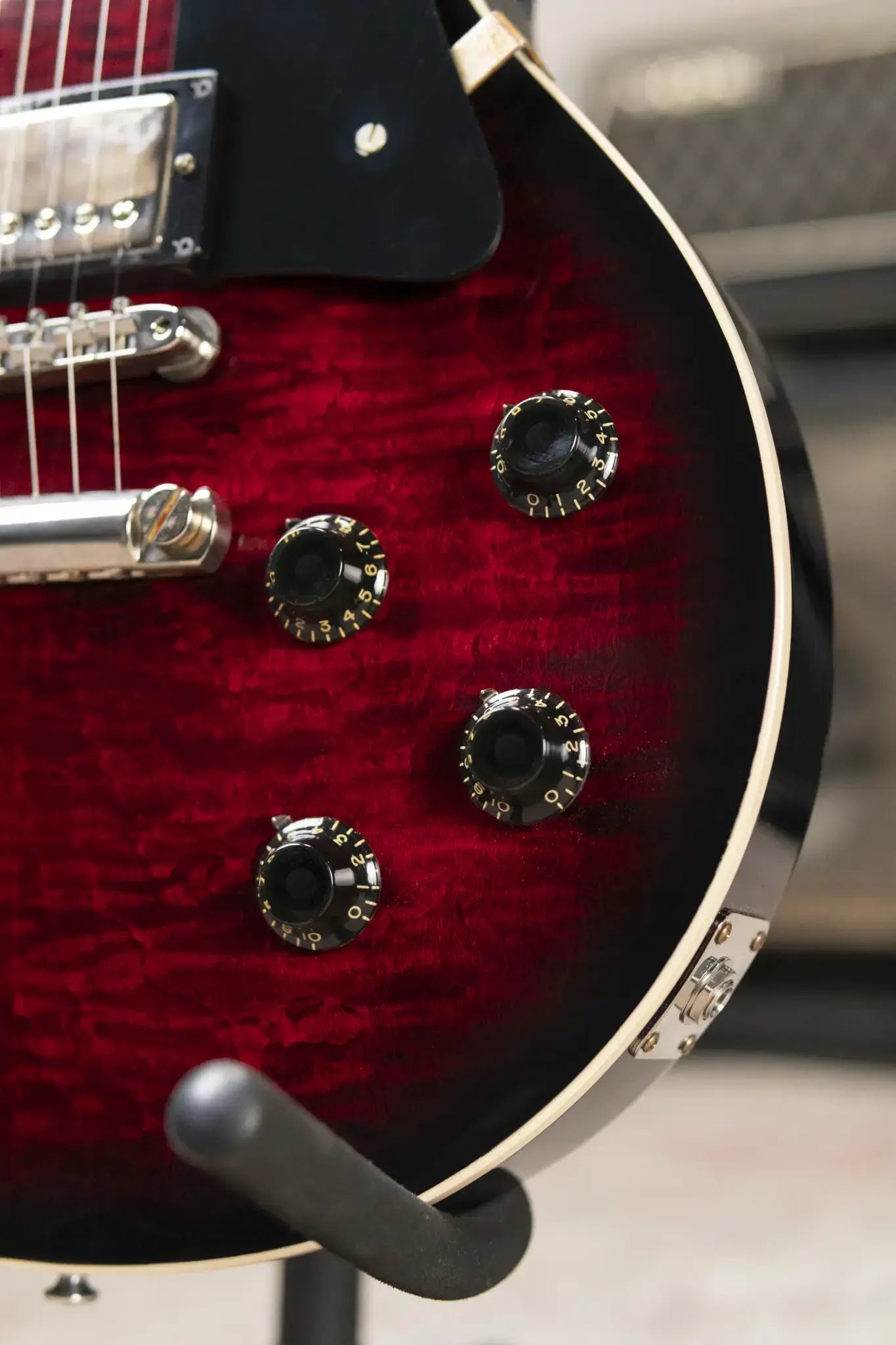 Gibson Custom 1959 Les Paul Standard VOS Electric Guitar - Red Tiger Burst with Hardshell Case