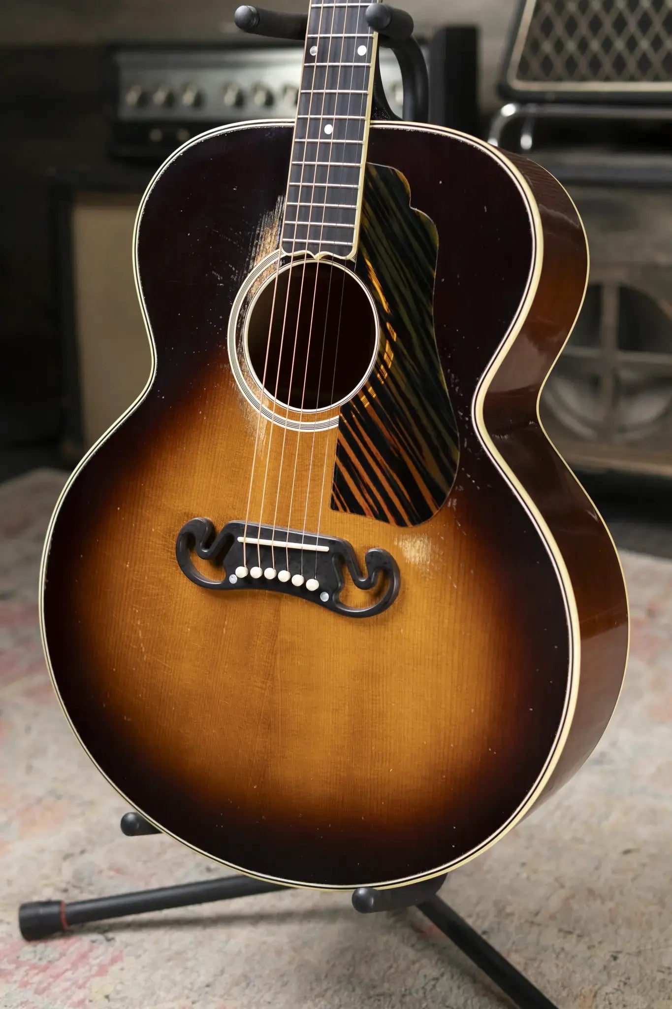 Gibson Custom Shop 1939 SJ-100 Murphy Lab Heavy Aged Acoustic Guitar - Vintage Sunburst with Hardshell Case