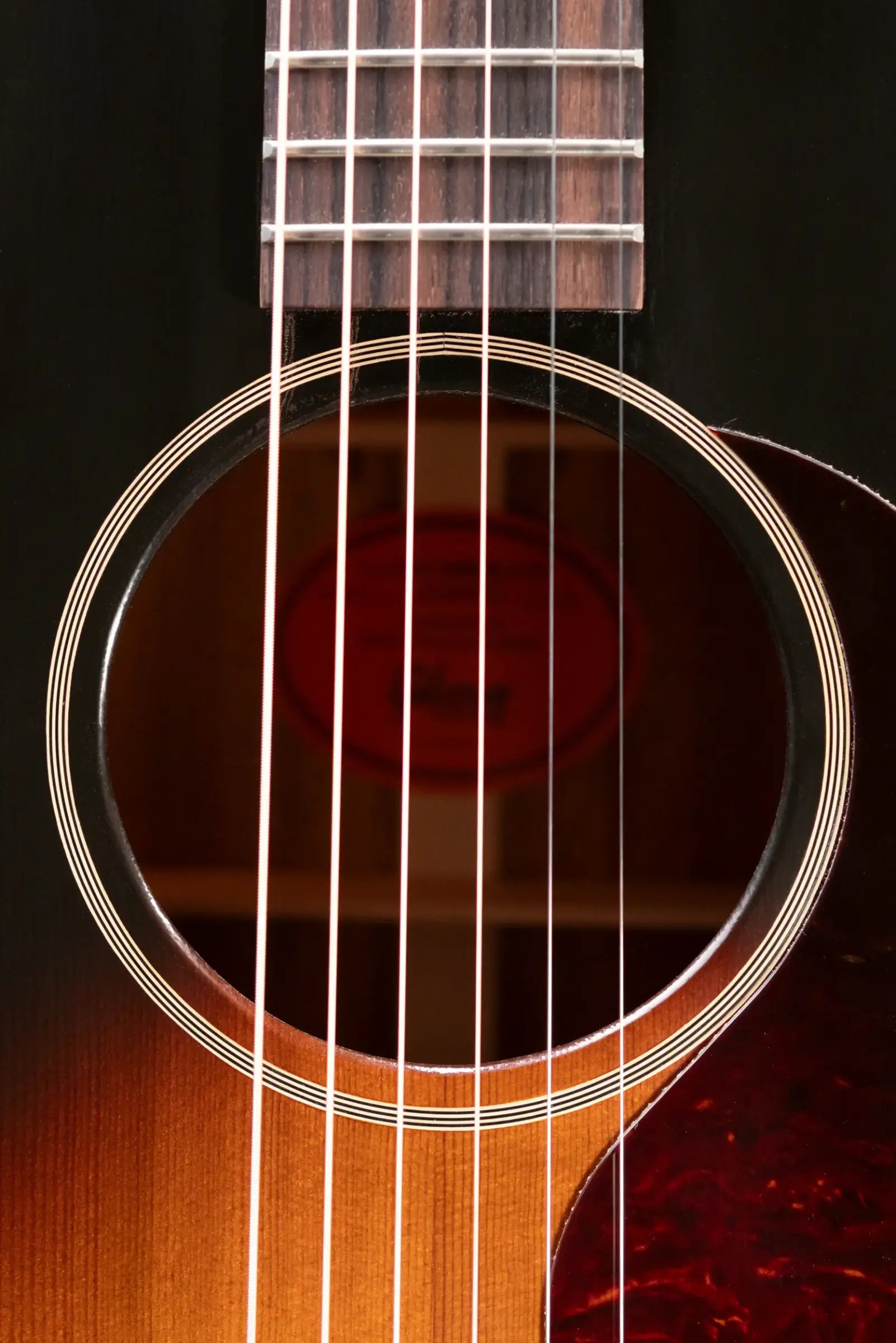 Gibson Custom Shop 1942 Banner J-45 Acoustic Guitar - Vintage Sunburst with Hardshell Case