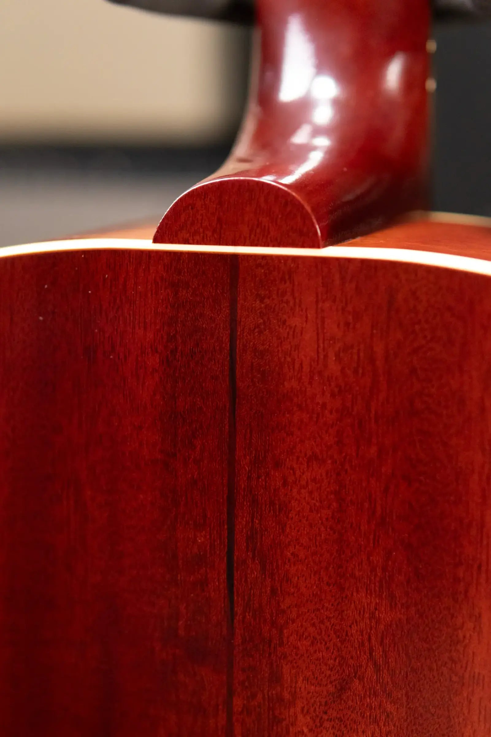 Gibson Custom Shop 1942 Banner J-45 Acoustic Guitar - Vintage Sunburst with Hardshell Case