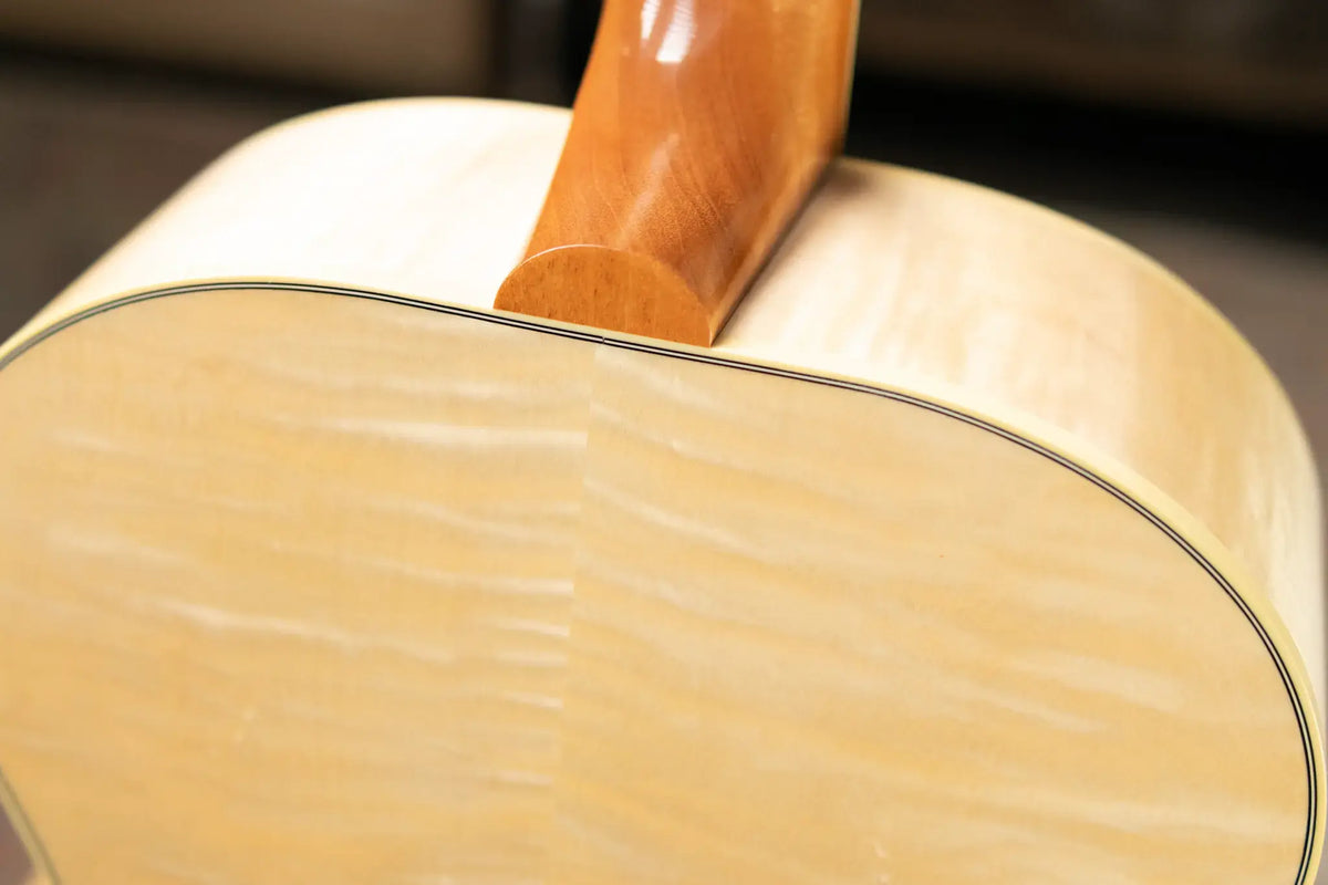 Gibson Custom Shop 1952 J-185 Acoustic Guitar - Antique Natural with Hardshell Case - Demo