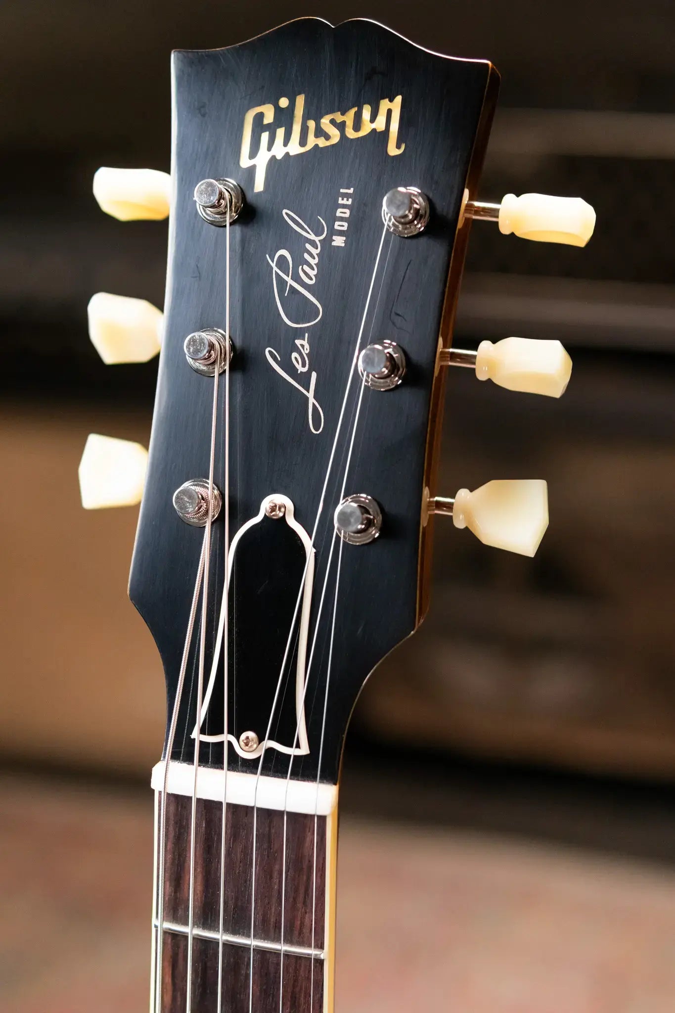 Gibson Custom Shop 1954 Les Paul Standard VOS Electric Guitar - Candy Apple Blue with Hardshell Case