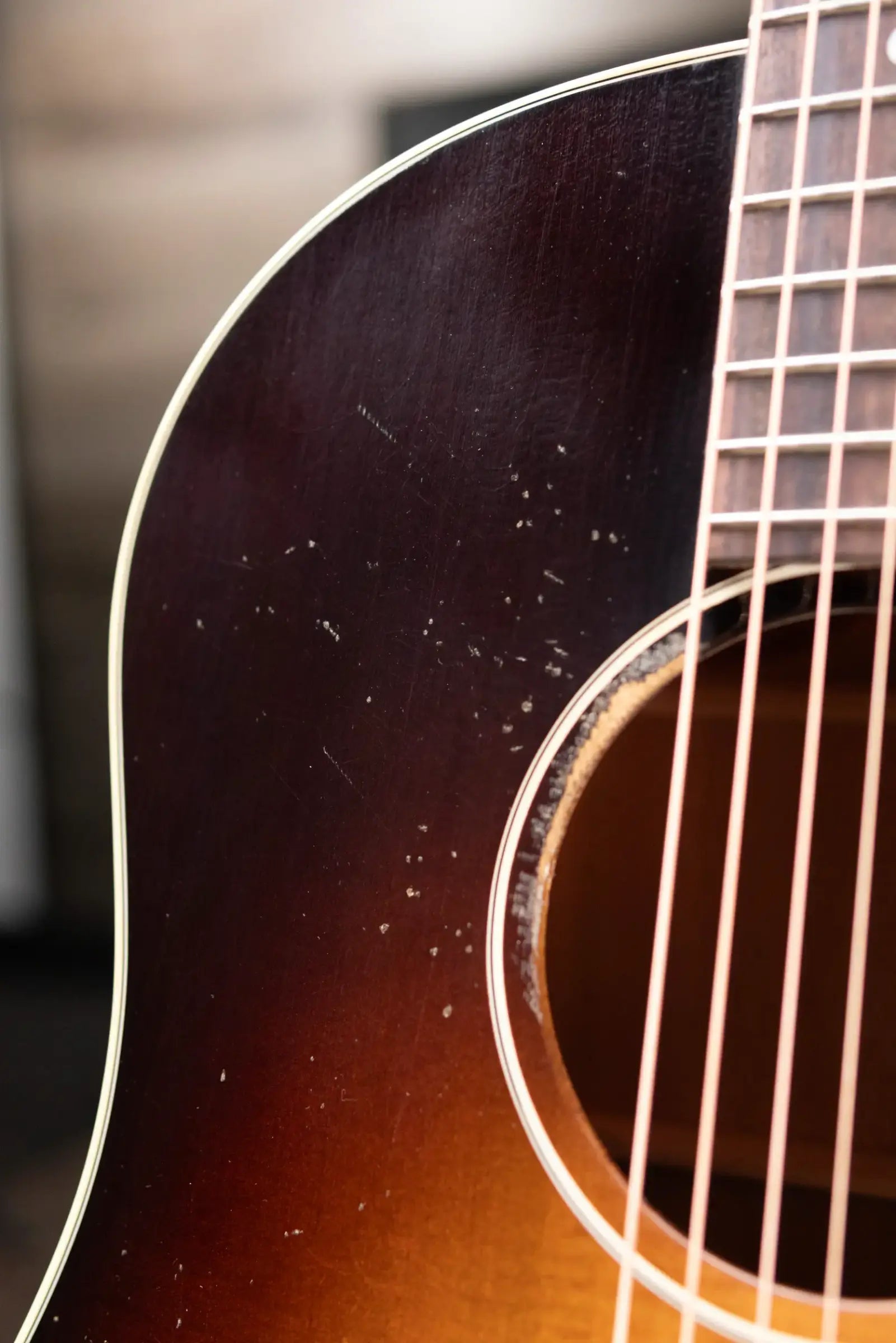 Gibson Custom Shop 1955 J-45 Murphy Lab Light Aged Acoustic Guitar - Vintage Sunburst with Hardshell Case