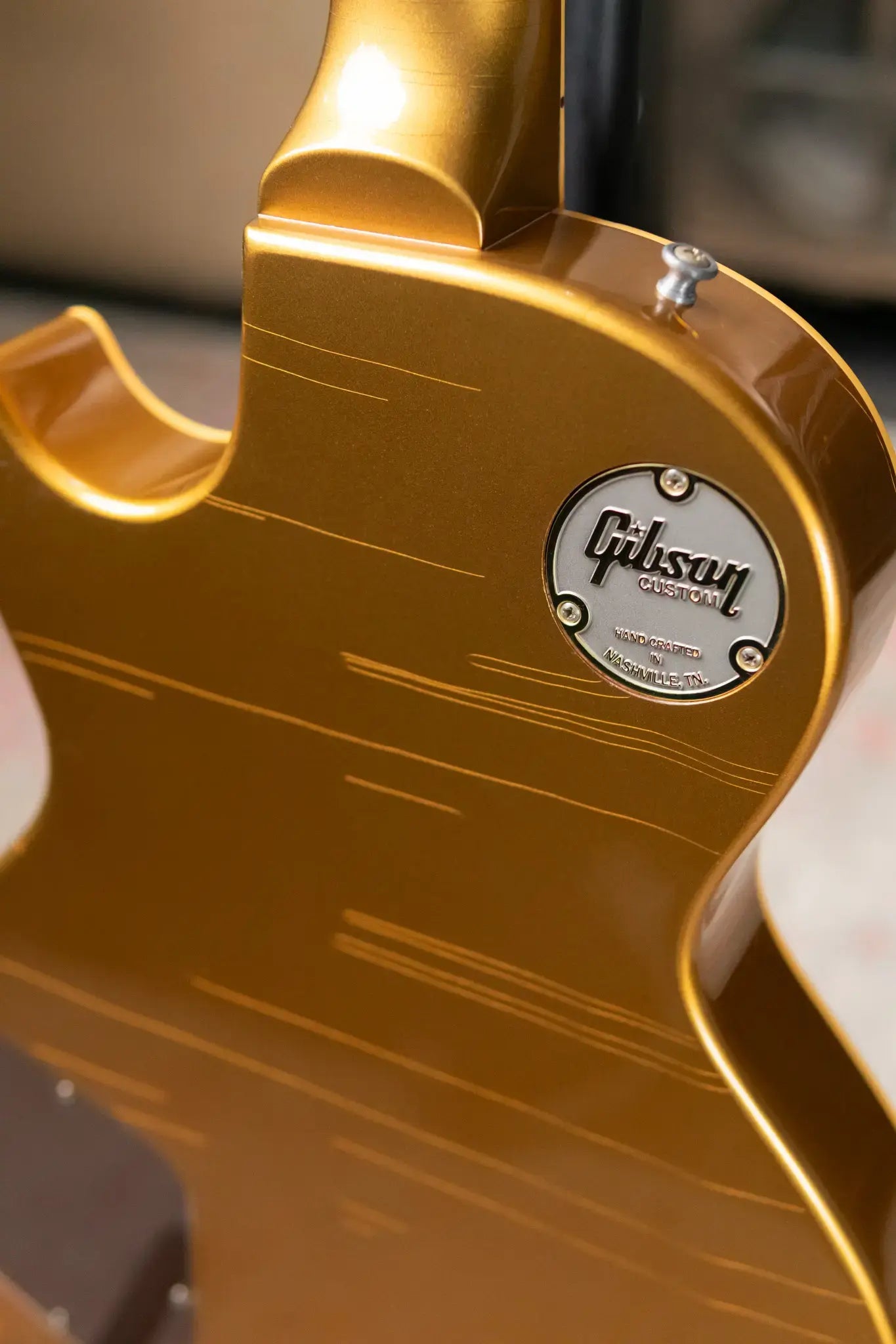 Gibson Custom Shop 1957 Les Paul Standard Murphy Lab Ultra Light Aged Electric Guitar with Bigsby - All Double Gold with Hardshell Case