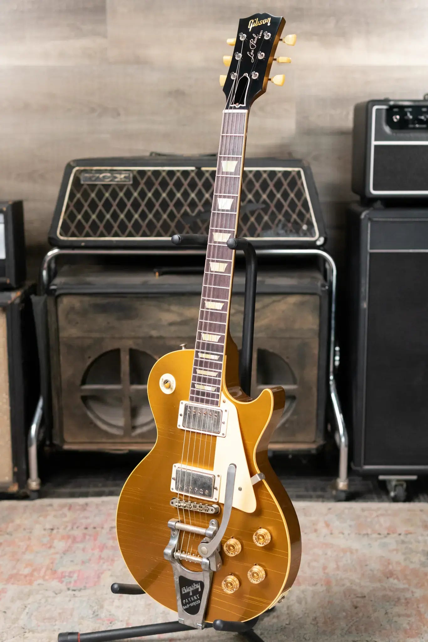 Gibson Custom Shop 1957 Les Paul Standard Murphy Lab Ultra Light Aged Electric Guitar with Bigsby - All Double Gold with Hardshell Case