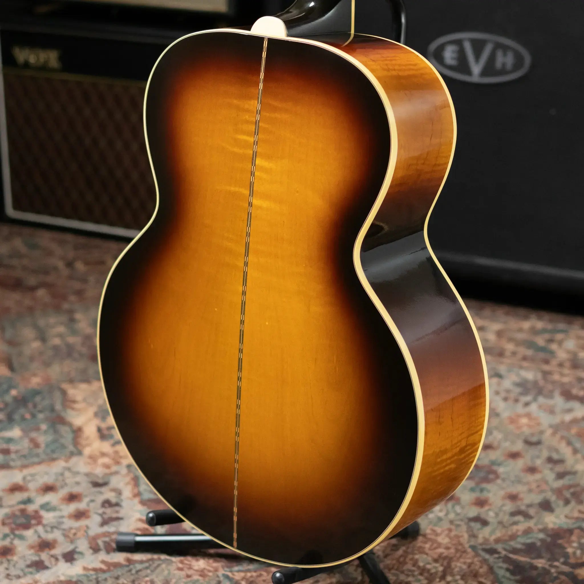 Gibson Custom Shop 1957 SJ-200 Jumbo Acoustic/Electric Guitar - Vintage Sunburst with Hardshell Case