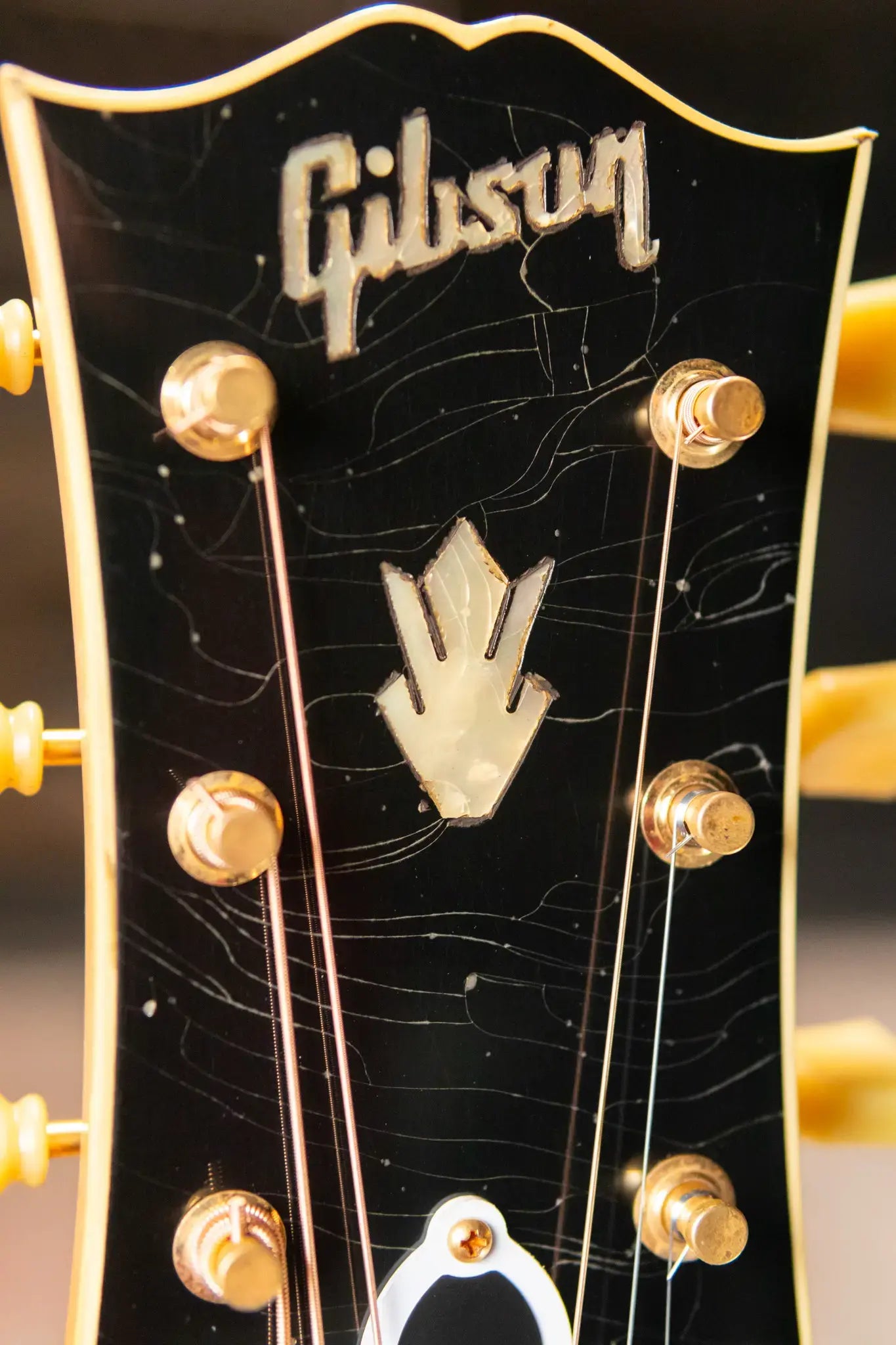 Gibson Custom Shop 1957 SJ-200 Murphy Lab Light Aged Acoustic Guitar - Dark Natural with Hardshell Case