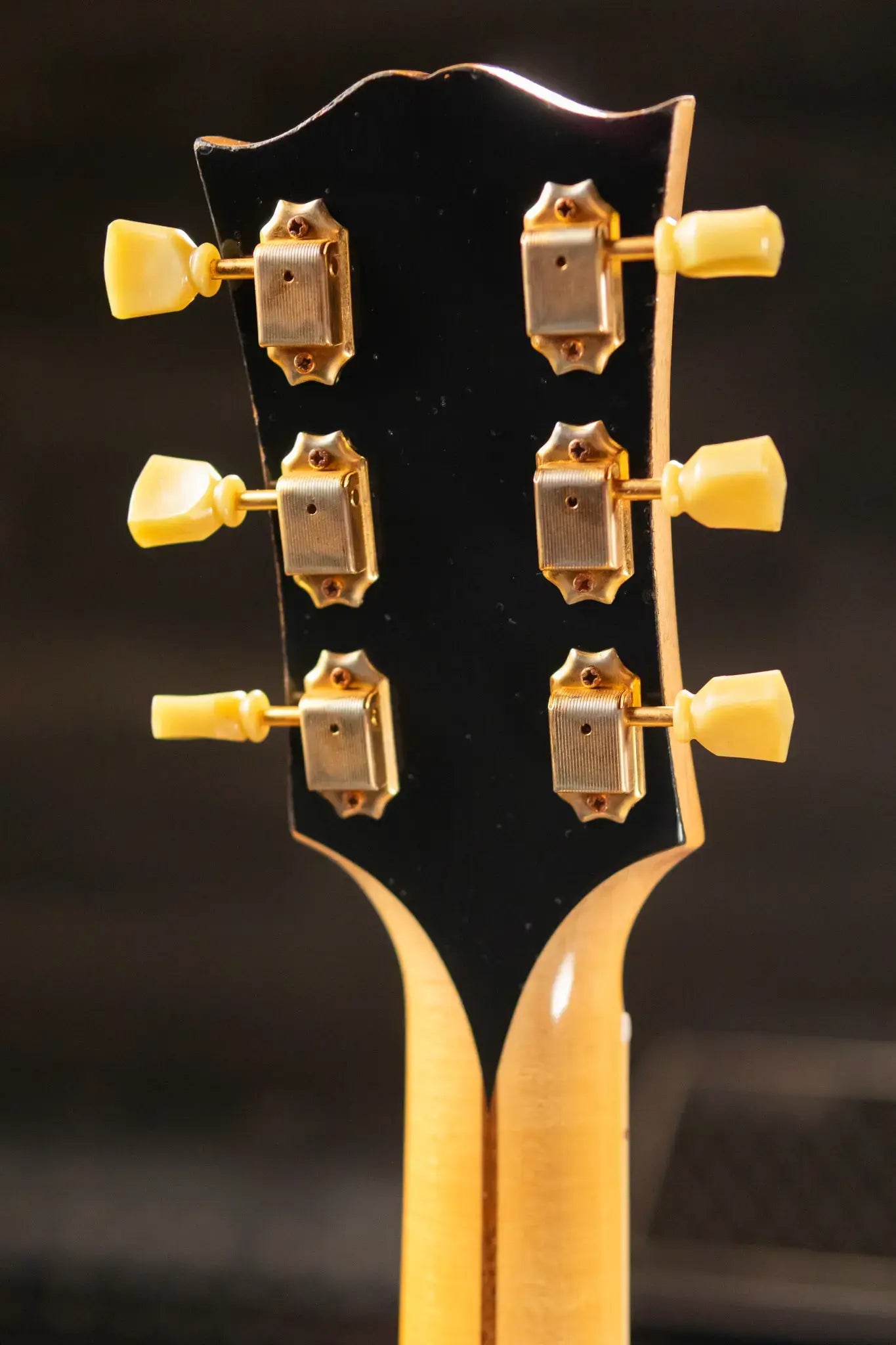 Gibson Custom Shop 1957 SJ-200 Murphy Lab Light Aged Acoustic Guitar - Dark Natural with Hardshell Case