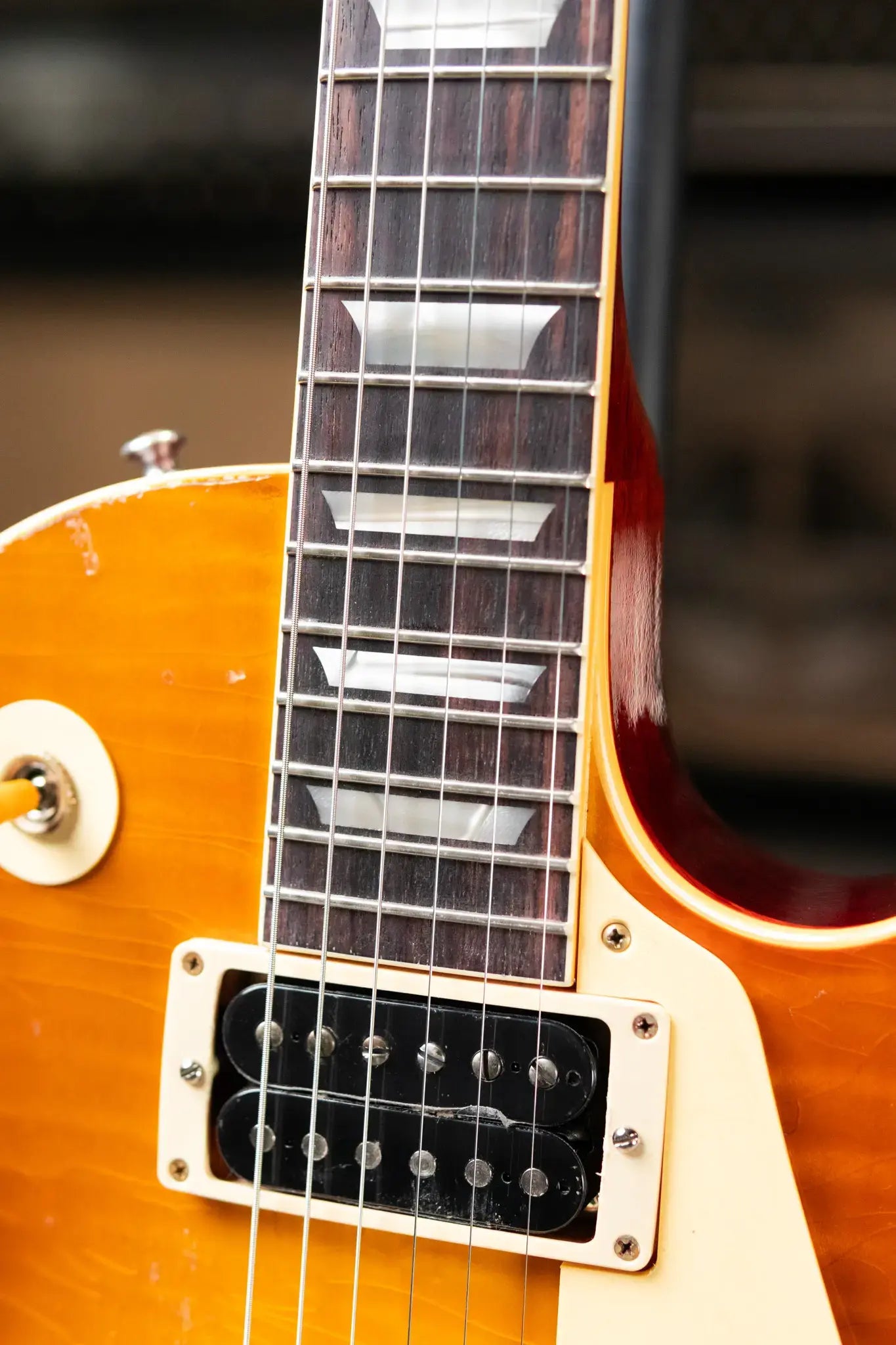 Gibson Custom Shop 1958 Les Paul Standard BOTB Page 153 Murphy Lab Heavy Aged Electric Guitar - Sunburst with Hardshell Case