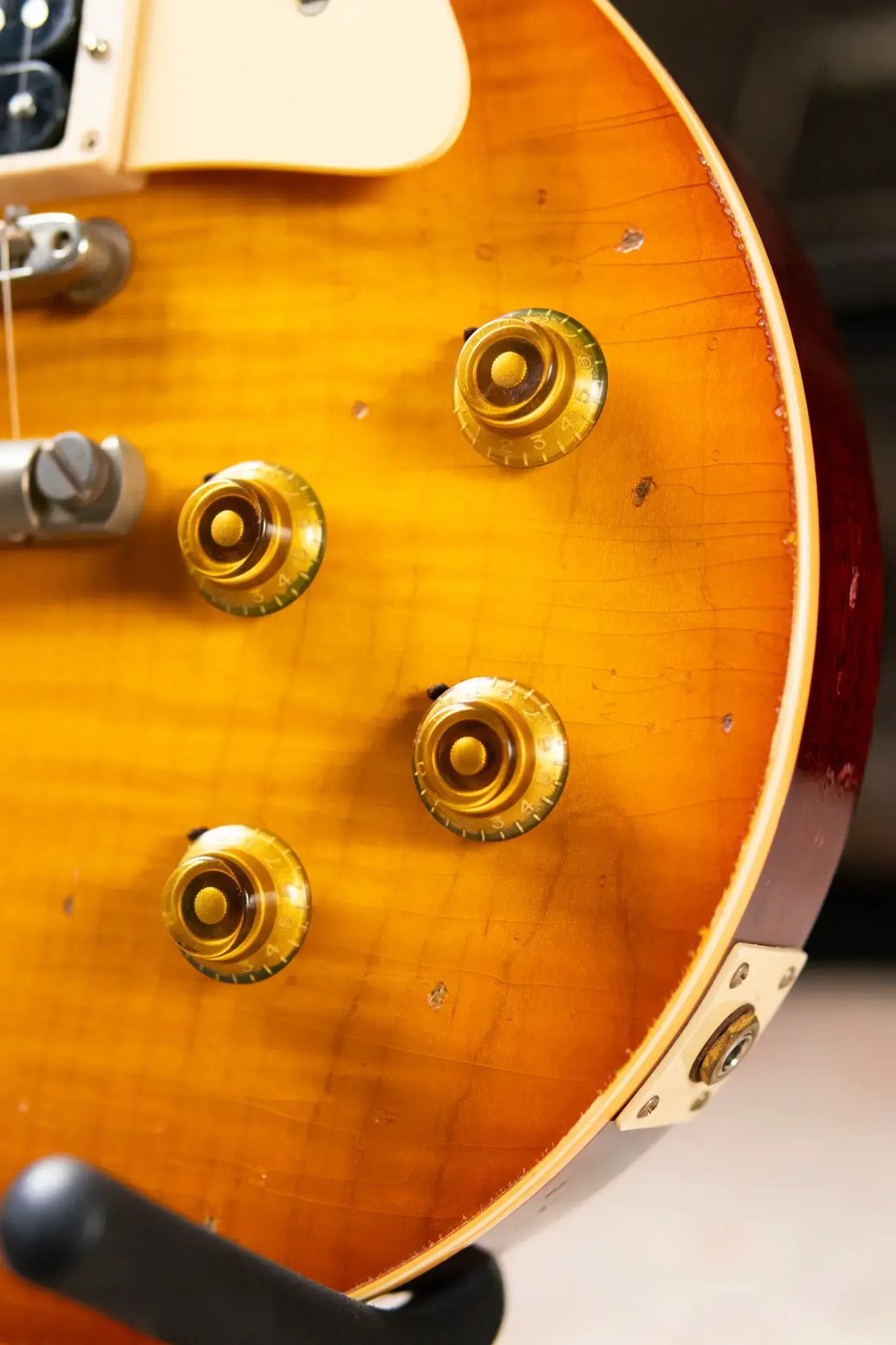 Gibson Custom Shop 1958 Les Paul Standard BOTB Page 153 Murphy Lab Heavy Aged Electric Guitar - Sunburst with Hardshell Case - Demo