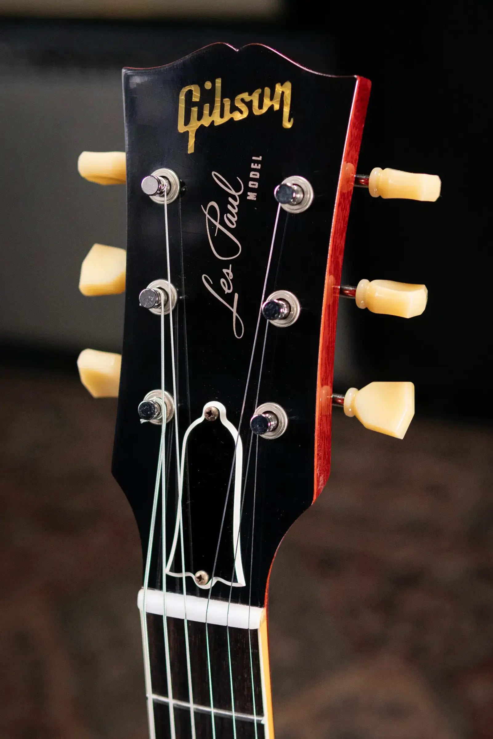 Gibson Custom Shop 1959 Les Paul Standard Murphy Lab Ultra Light Aged Electric Guitar - "AAA" Top, Super-Light Mahogany - Sunburst with Hardshell Case