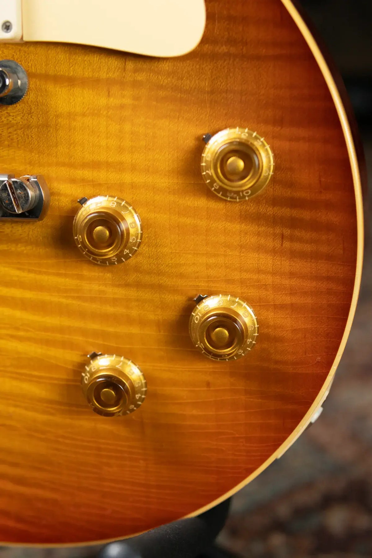 Gibson Custom Shop 1959 Les Paul Standard Reissue Murphy Lab Light Aged Royal Teaburst with Hardshell 672b6c14bfab6