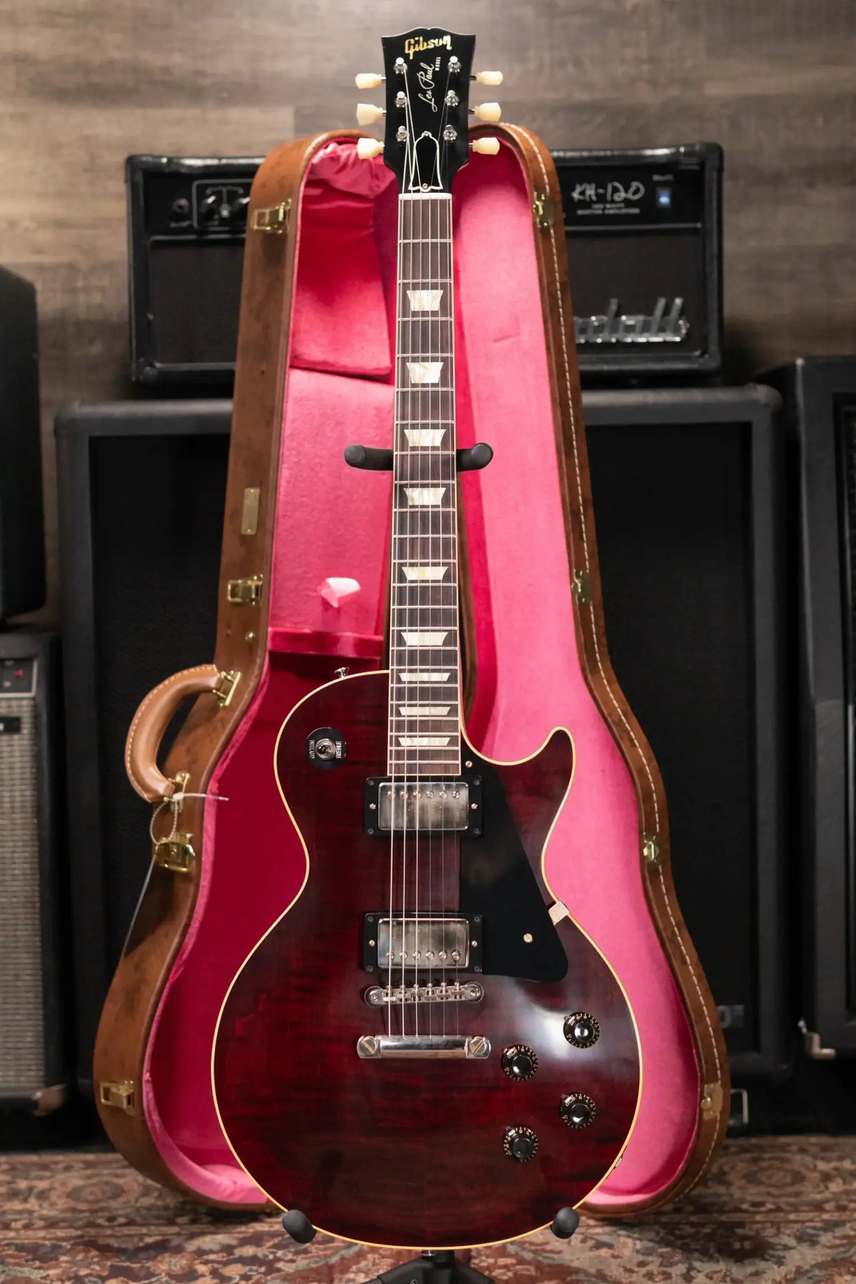 Gibson Custom Shop 1959 Les Paul Standard VOS Electric Guitar - Red Walnut with Hardshell Case