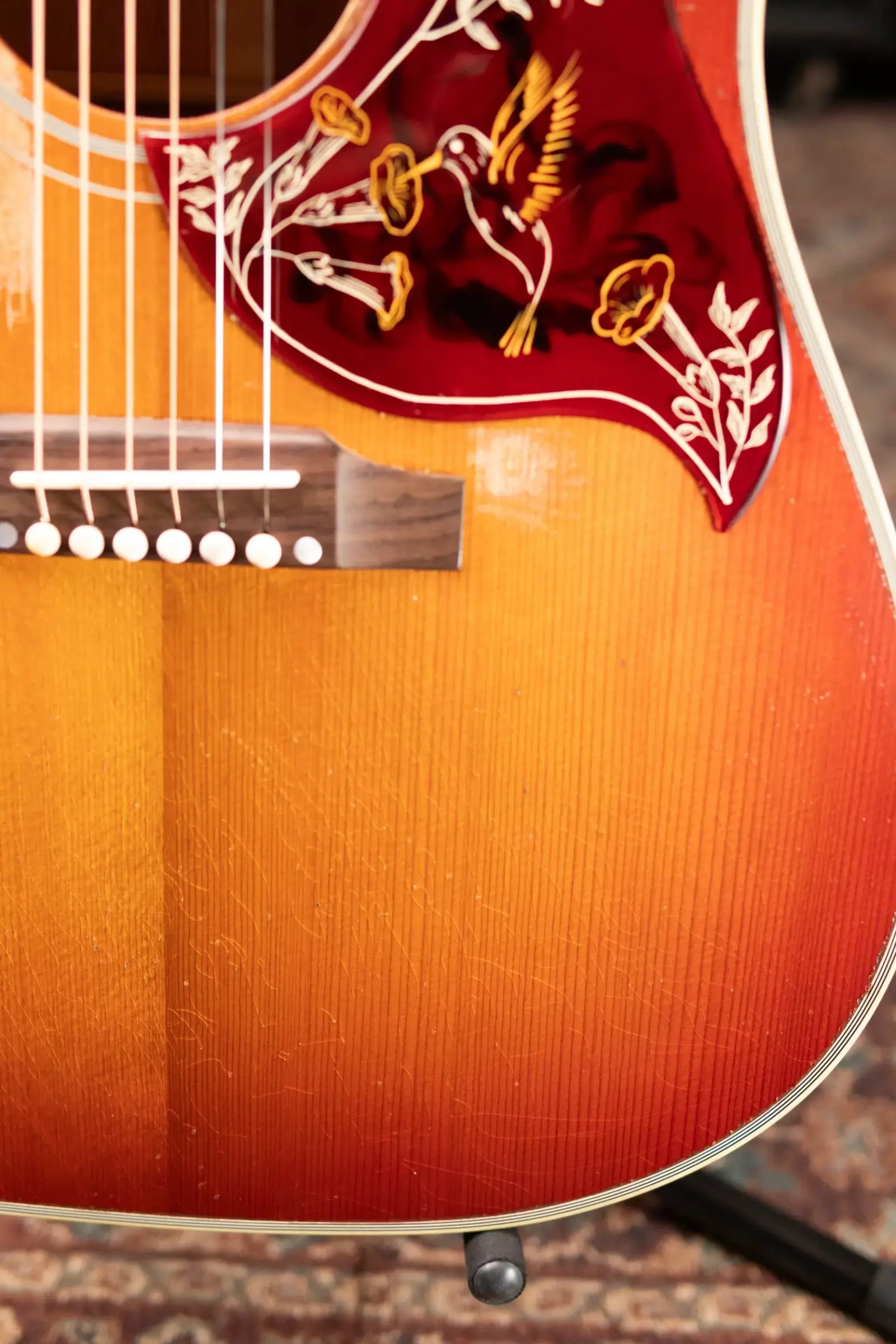 Gibson Custom Shop 1960 Hummingbird Murphy Lab Heavy Aged Dreadnought Acoustic Guitar - Heritage Cherry Sunburst with Hardshell Case