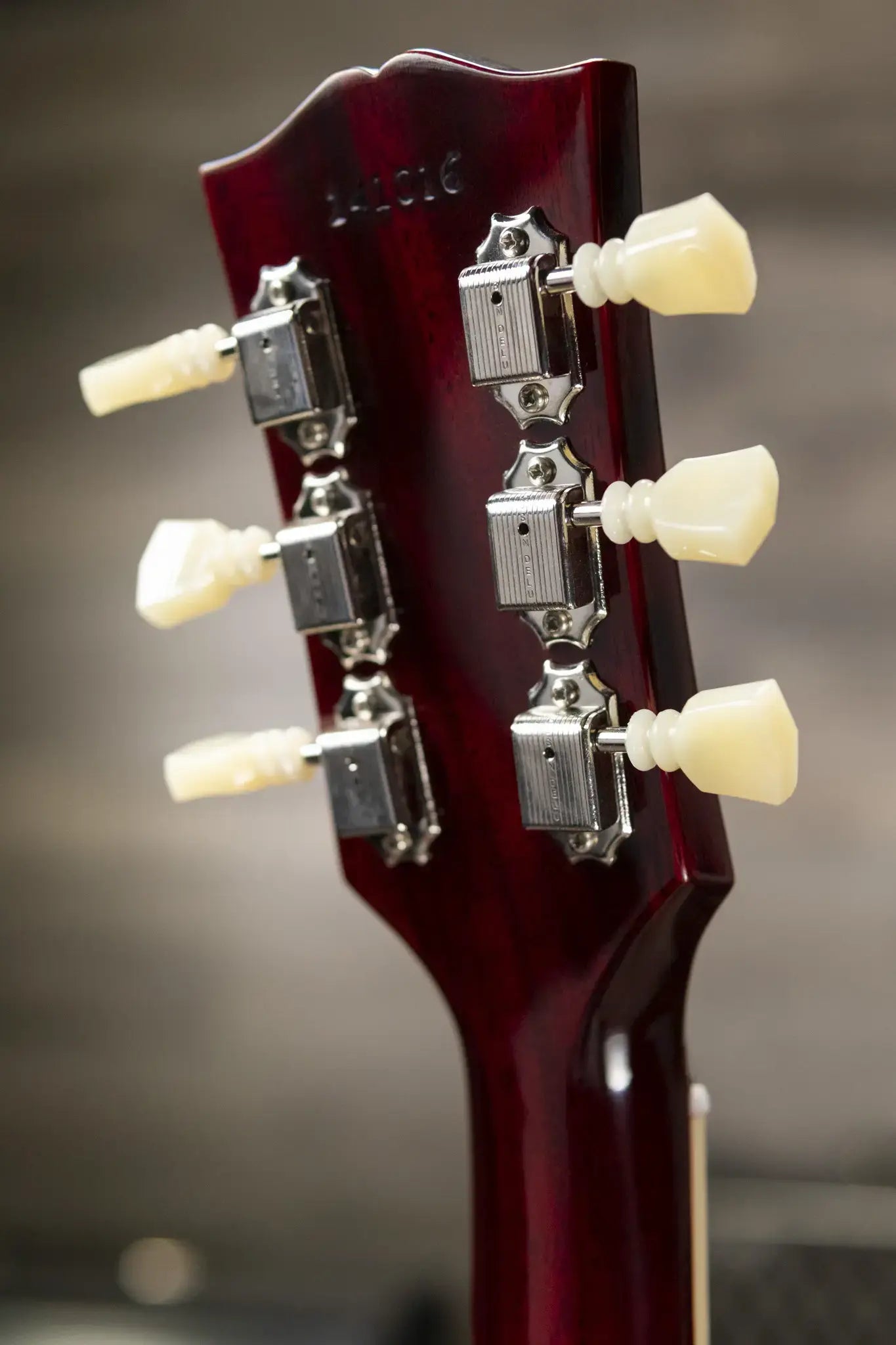 Gibson Custom Shop 1964 ES-335 Reissue Semi-Hollow Electric Guitar - Viking Red Gloss with Hardshell Case