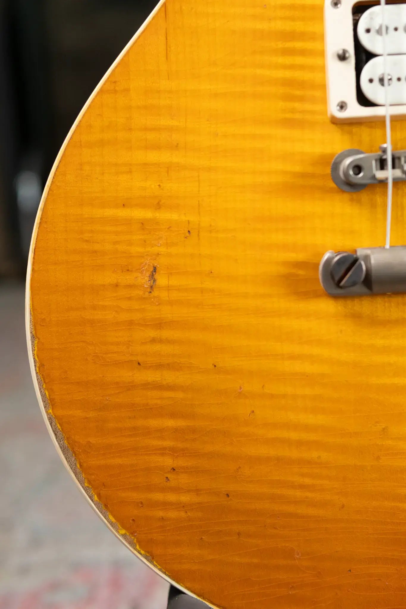 Gibson Custom Shop 1959 Les Paul Standard BOTB Page 116 Murphy Lab Heavy Aged Electric Guitar - Sunburst with Hardshell Case