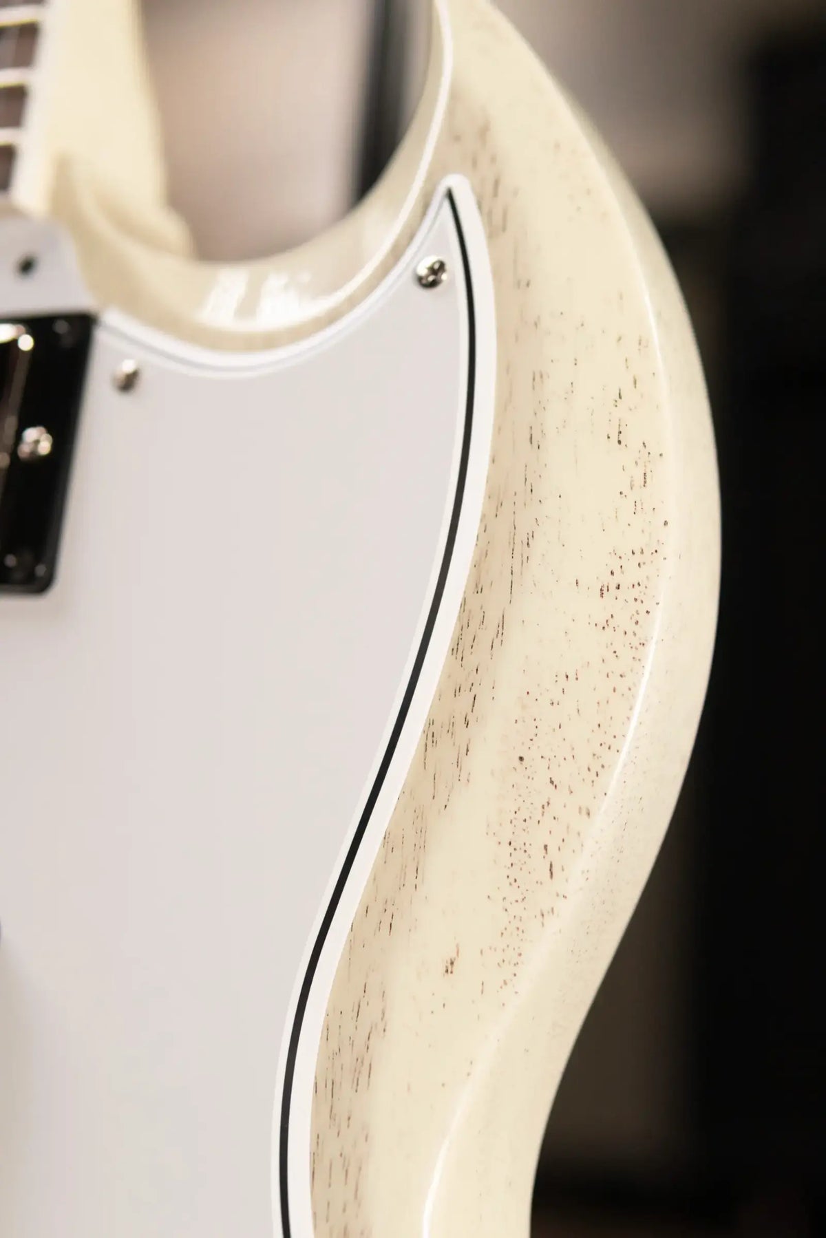 Gibson Custom Shop 64 SG Standard with Maestro Electric Guitar - TV White with Hardshell Case - Floor Model