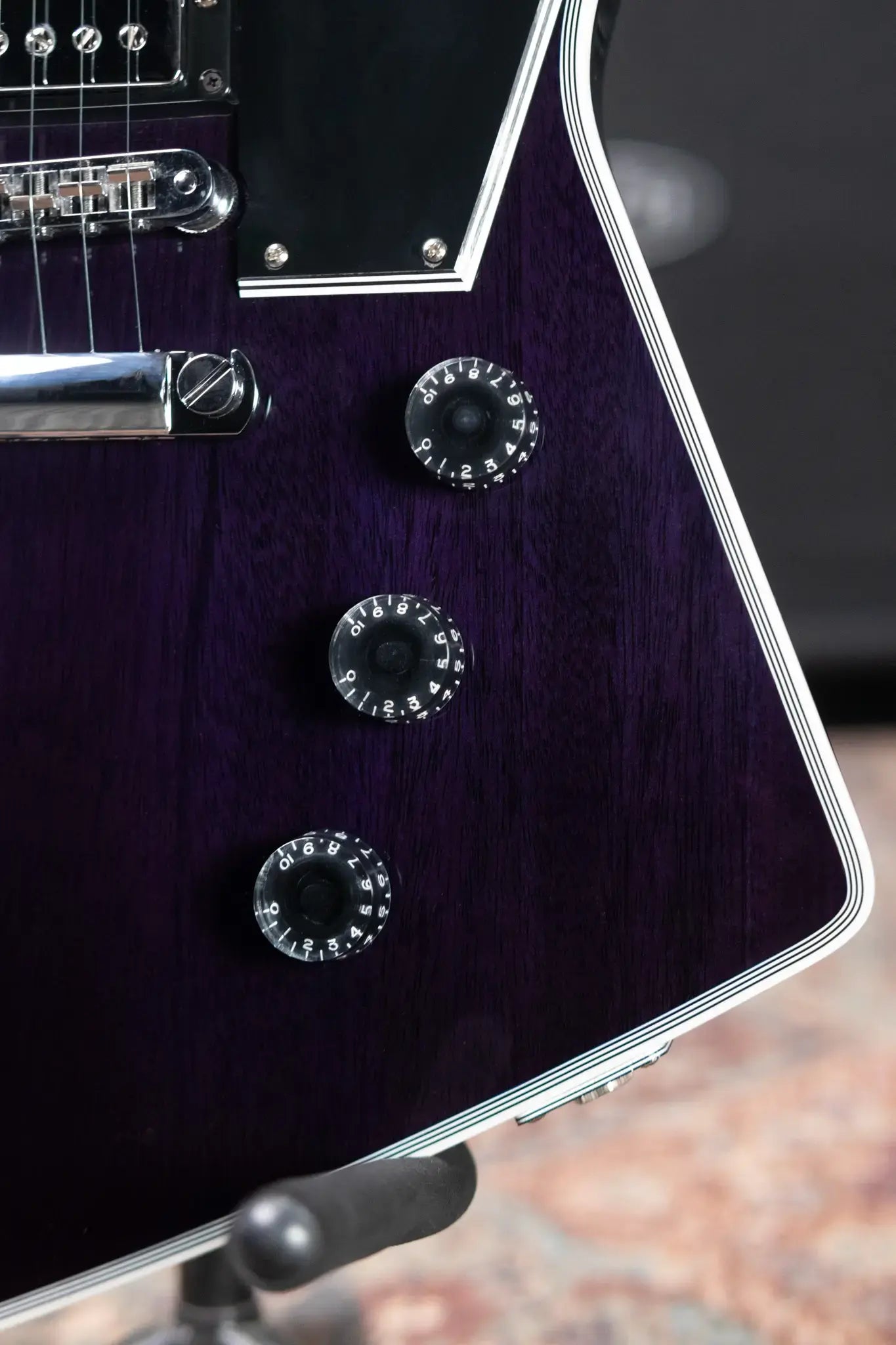Gibson Custom Shop Explorer Custom Electric Guitar - Cobalt Blue Top with Stinger and Hardshell Case