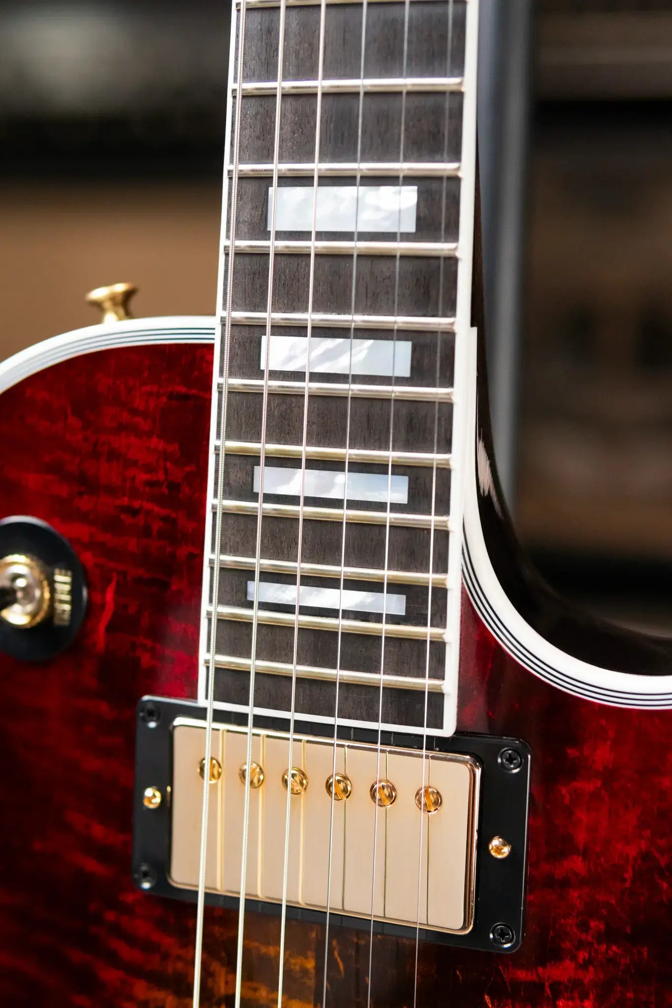 Gibson Custom Shop Les Paul Axcess Custom Figured Top with Ebony Fingerboard Electric Guitar - Bengal Burst with Hardshell Case