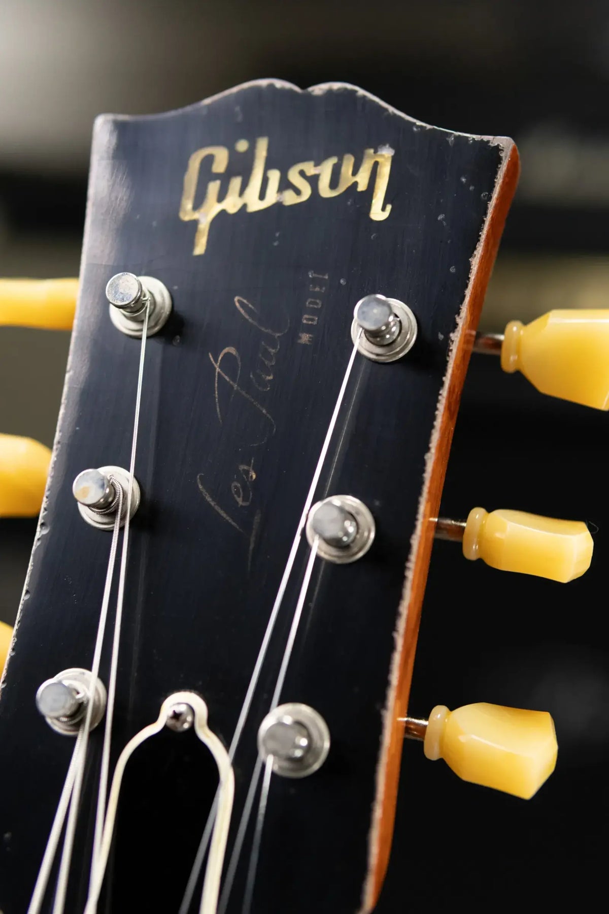 Gibson Custom Shop Limited Edition 1959 Les Paul Standard Reissue Murphy Lab Electric Guitar - Faded Peach Burst Heavy Aged with Hardshell Case