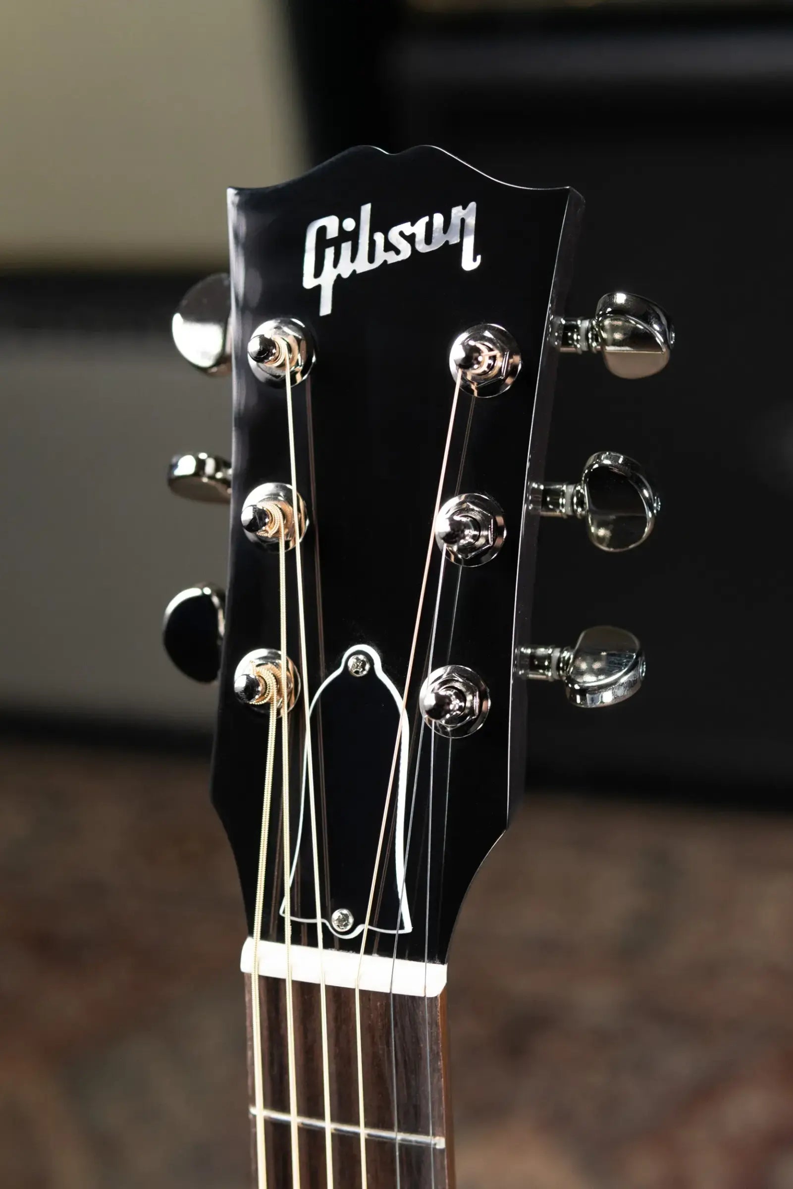 Gibson Custom Shop Made-2-Measure J-45 Standard Acoustic Guitar - Cobra Burst with Hardshell Case