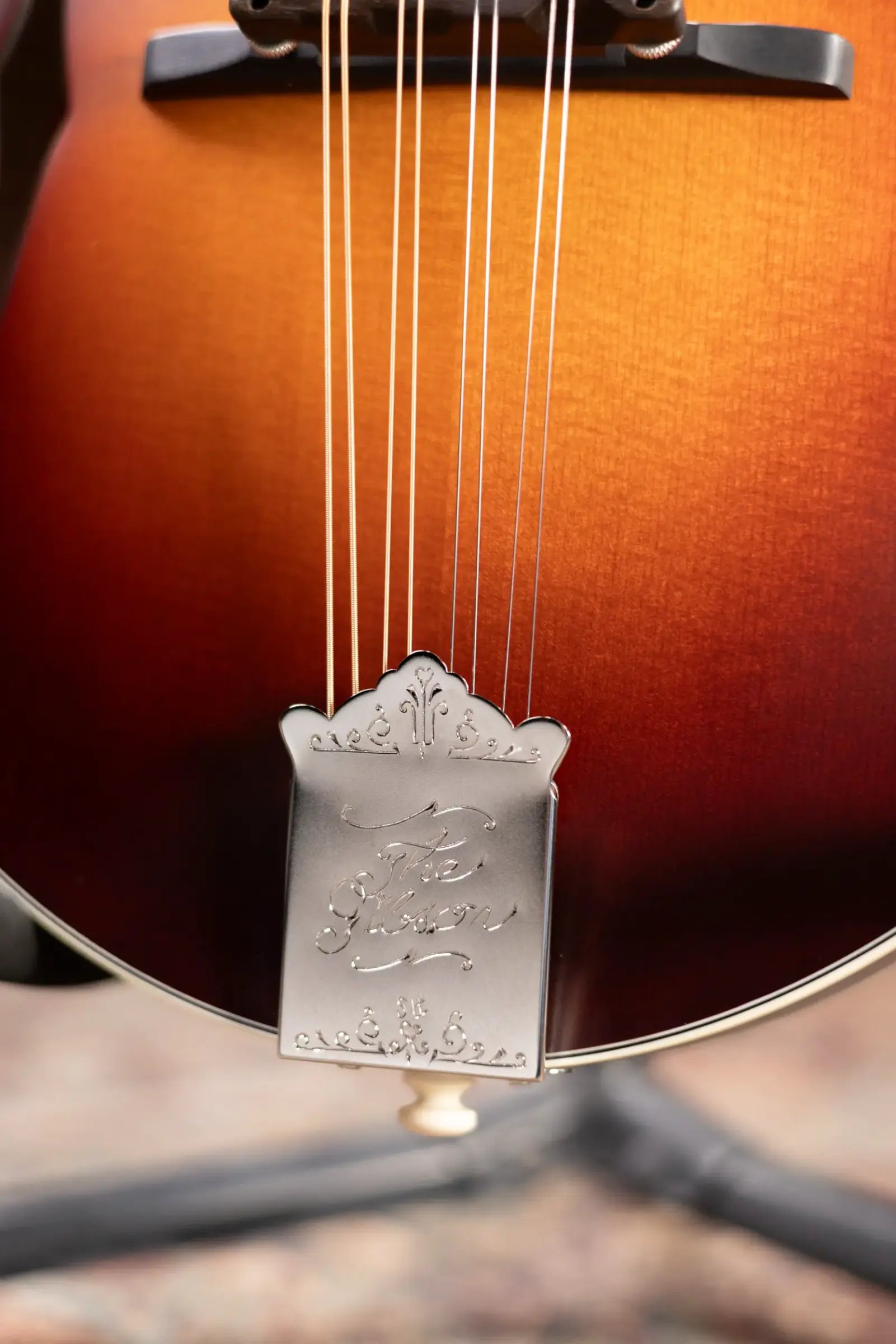 Gibson Custom Shop Sierra Hull F-5G VOS Varnish Mandolin - Sierra Burst with Hardshell Case