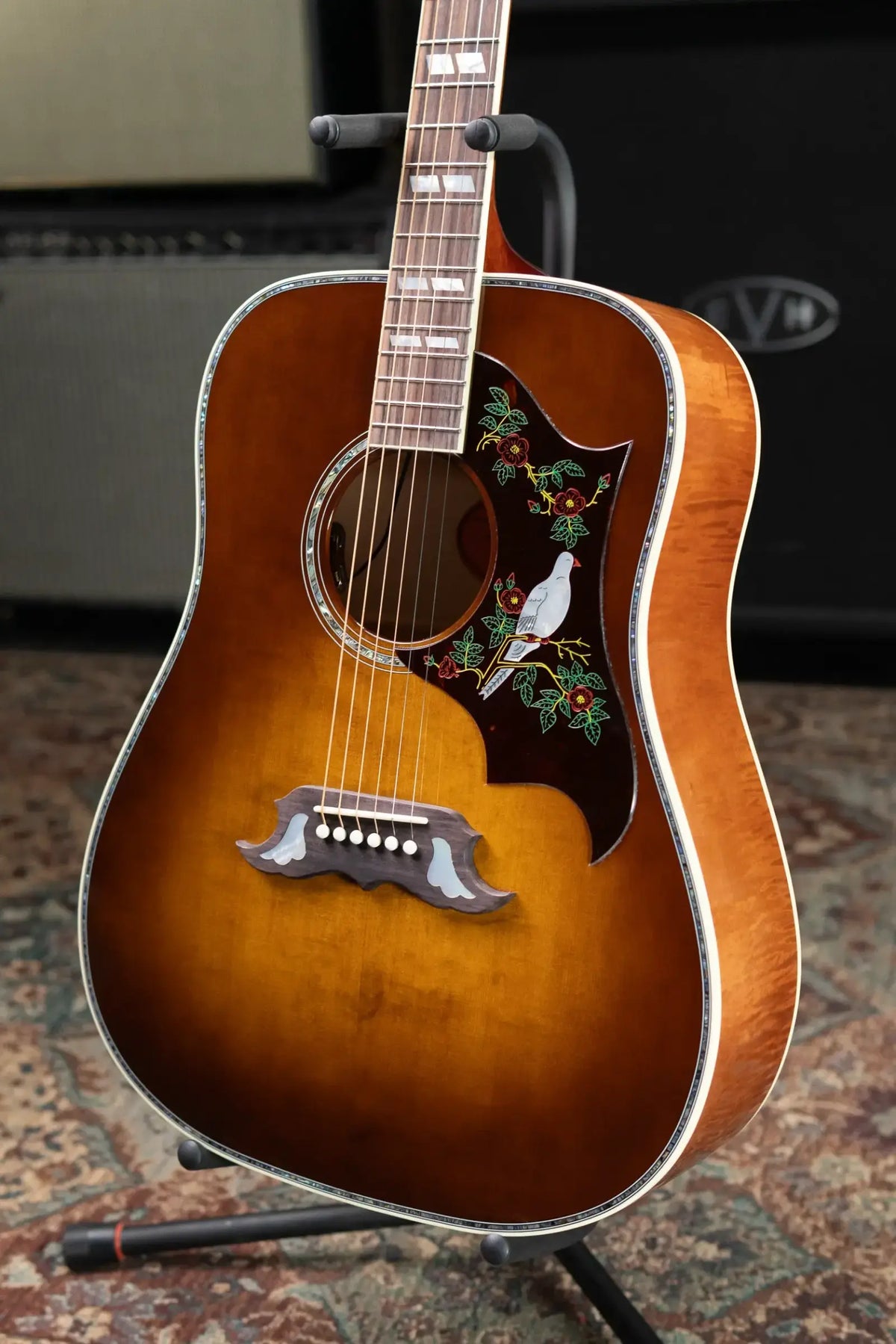 Gibson Dove Anniversary Limited Edition Acoustic/Electric Guitar - Cremona Burst with Hardshell Case