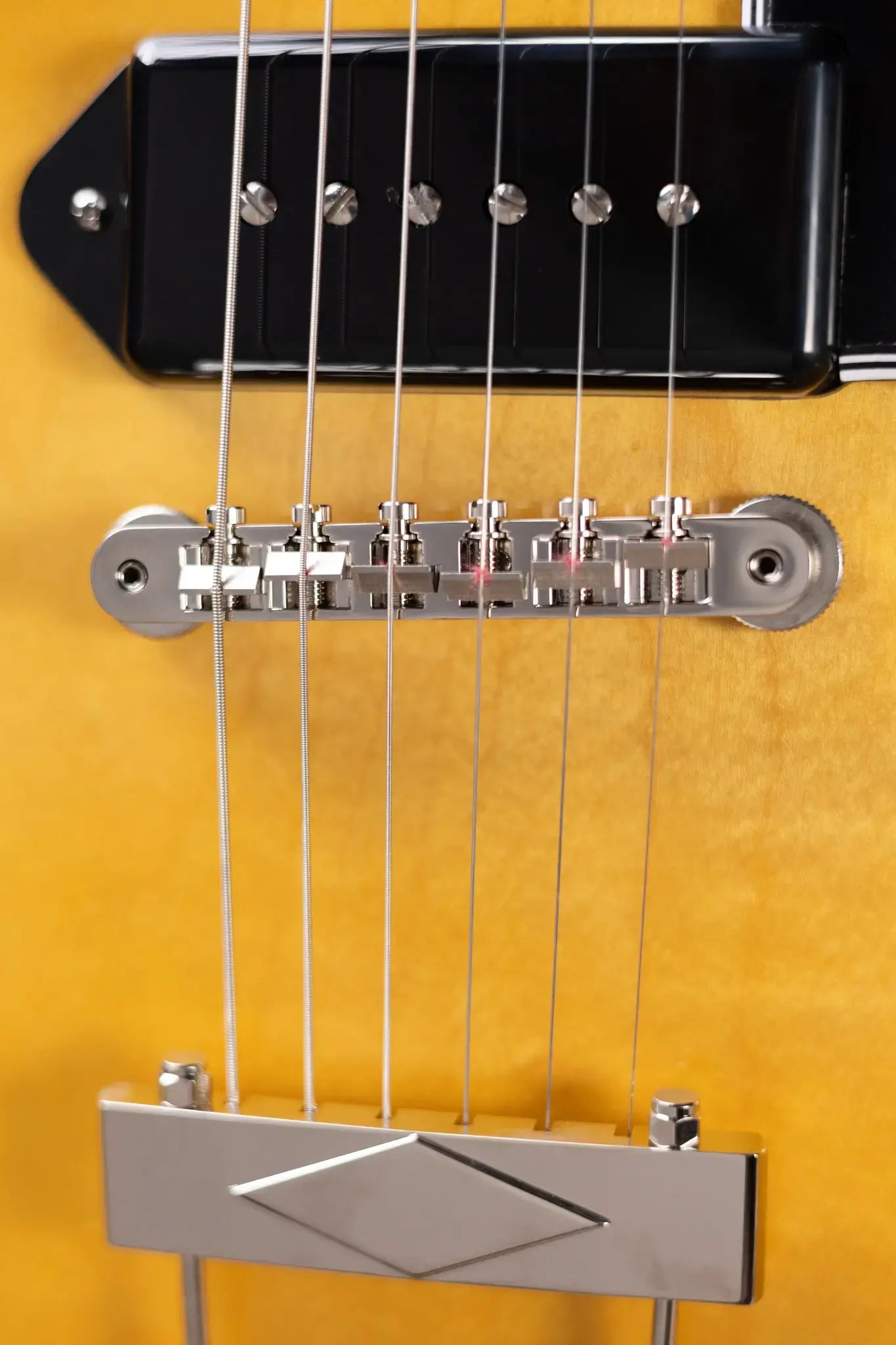 Gibson ES-330 Hollowbody - Tobacco Burst with Hardshell Case