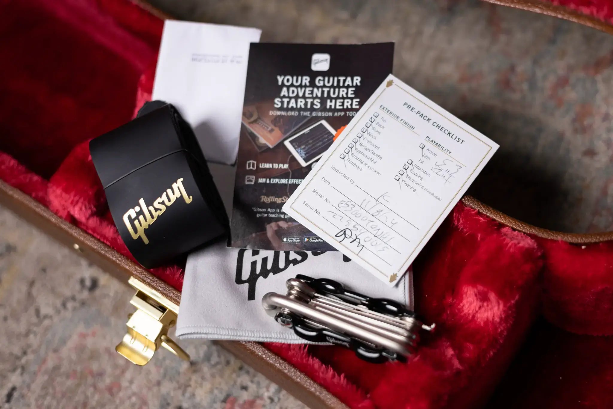 Gibson ES-330 Hollowbody - Tobacco Burst with Hardshell Case