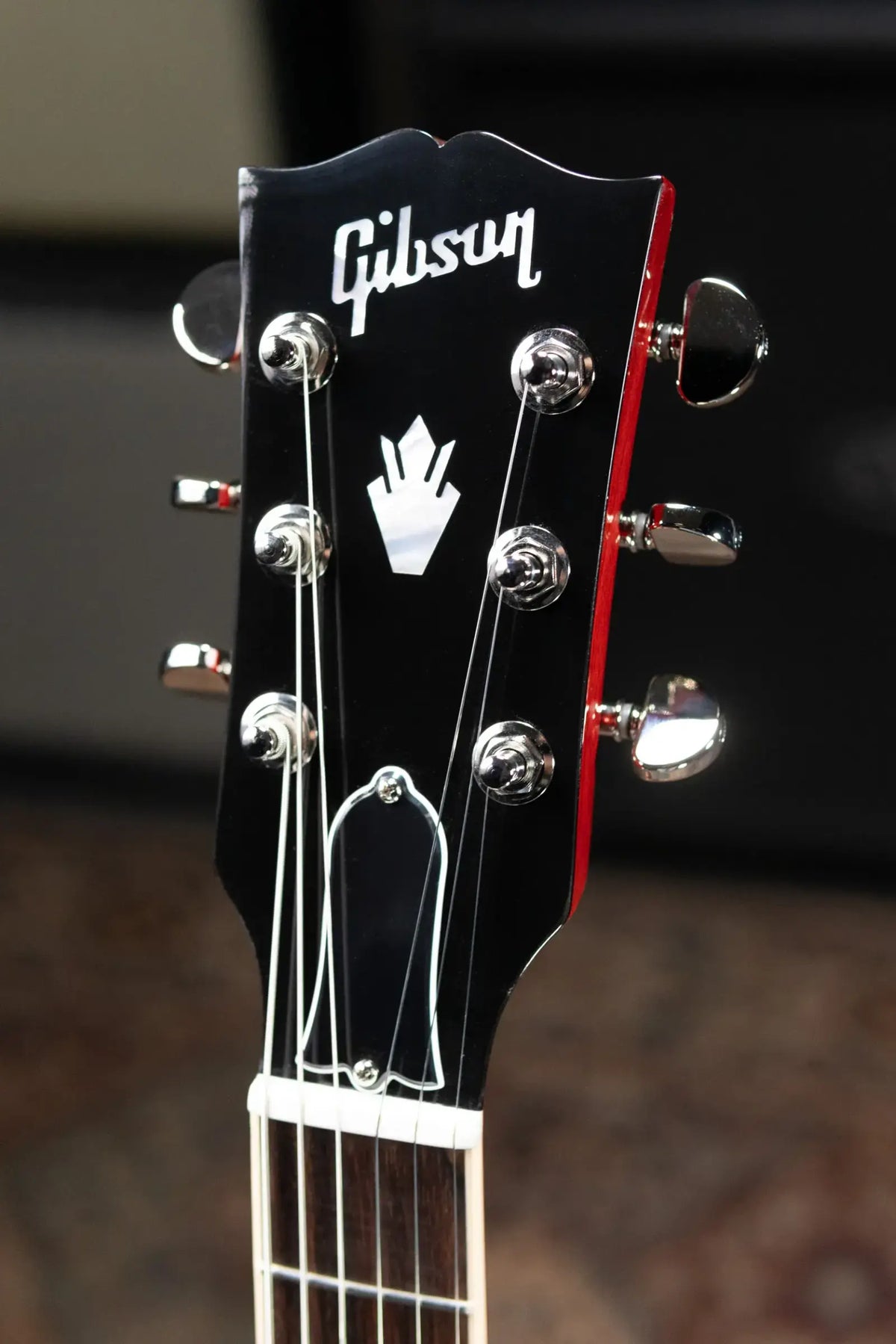 Gibson ES-335 '60s Semi-Hollow Electric Guitar - Sixties Cherry with Hardshell Case