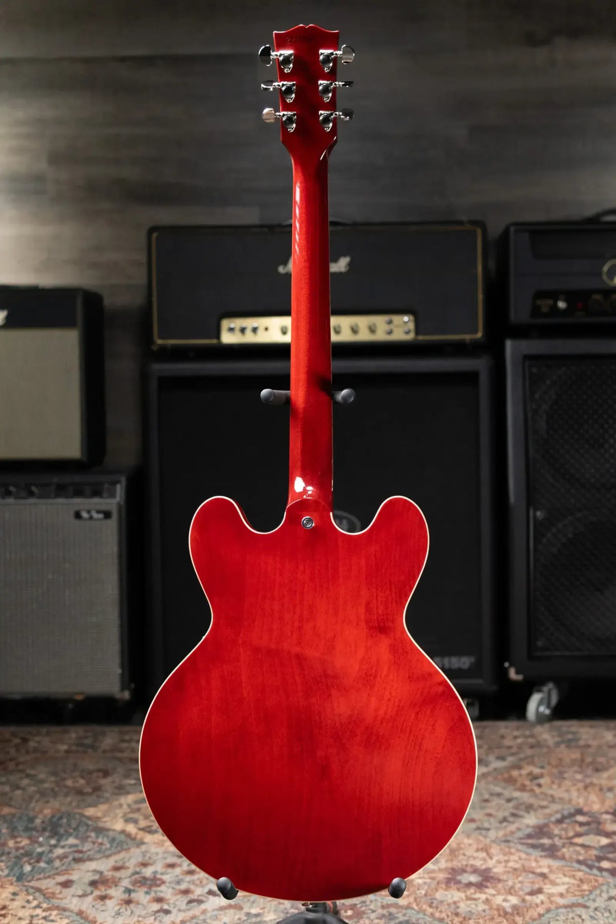 Gibson ES-335 '60s Semi-Hollow Electric Guitar - Sixties Cherry with Hardshell Case