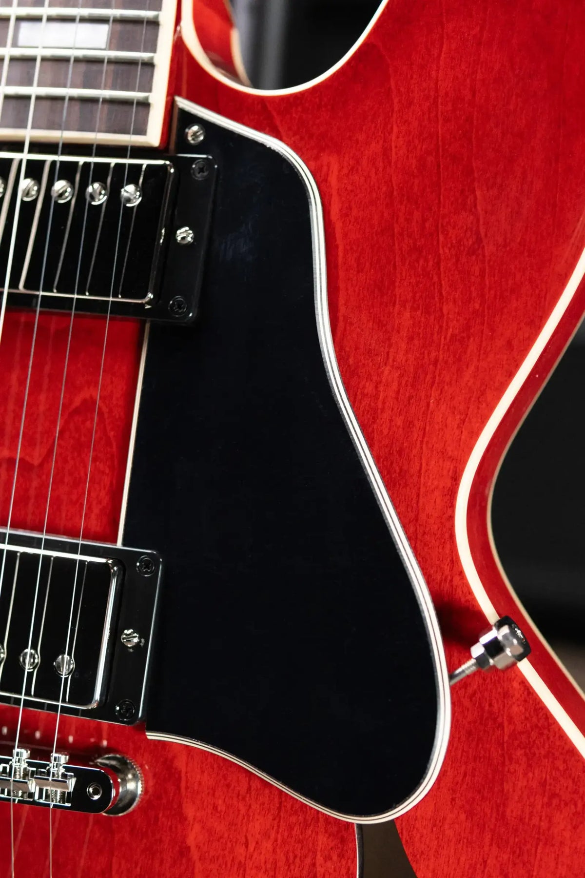 Gibson ES-335 '60s Semi-Hollow Electric Guitar - Sixties Cherry with Hardshell Case