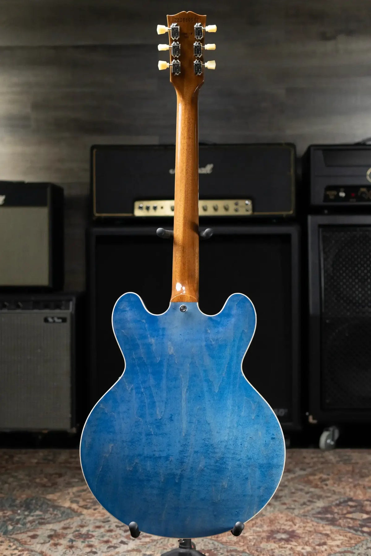 Gibson ES-335 Semi-Hollow Electric Guitar - Ocean Blue with Hardshell Case