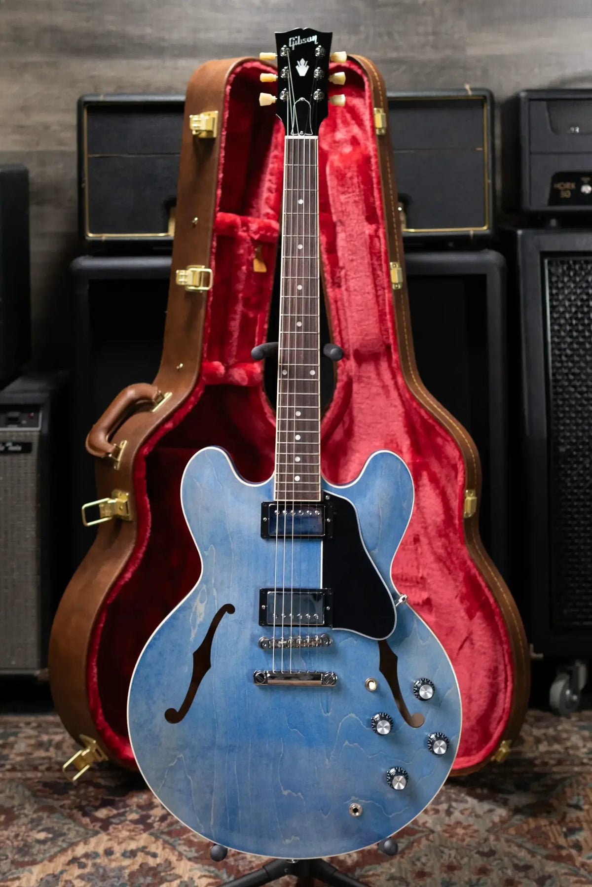 Gibson ES-335 Semi-Hollow Electric Guitar - Ocean Blue with Hardshell Case