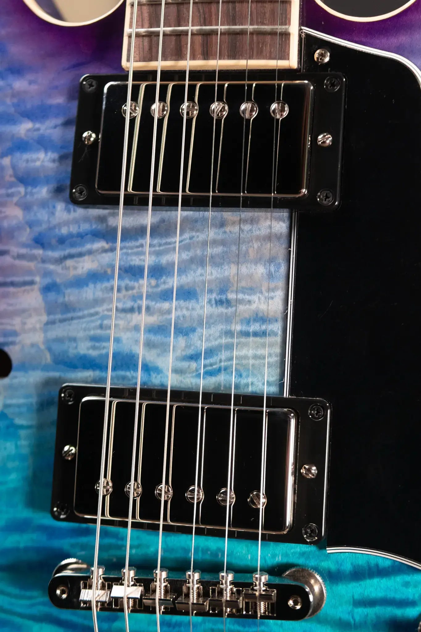 Gibson ES-339 Figured Semi-Hollow Electric Guitar - Blueberry Burst with Hardshell Case