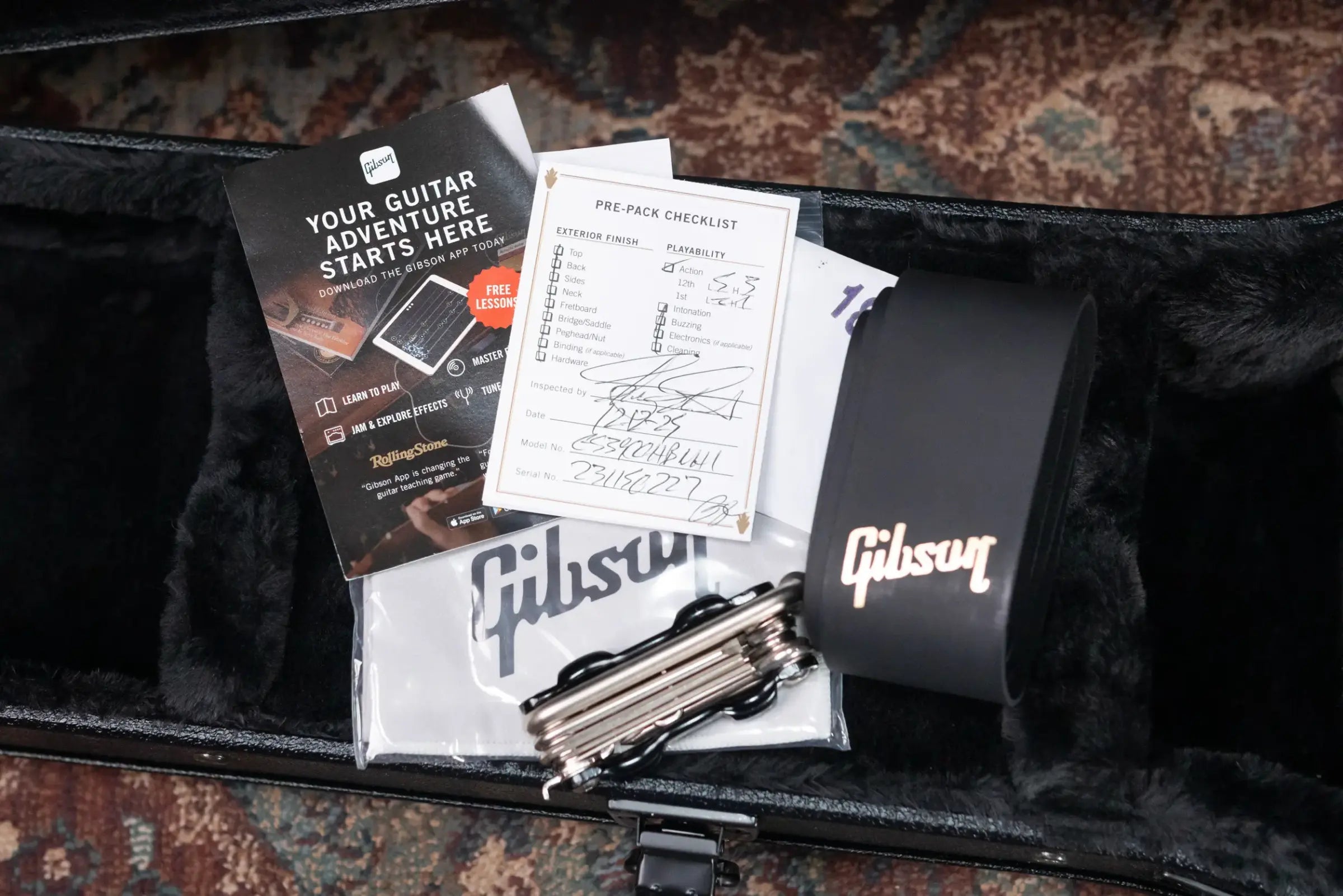 Gibson ES-339 Semi-Hollow Electric Guitar - Honeyburst with Hardshell Case