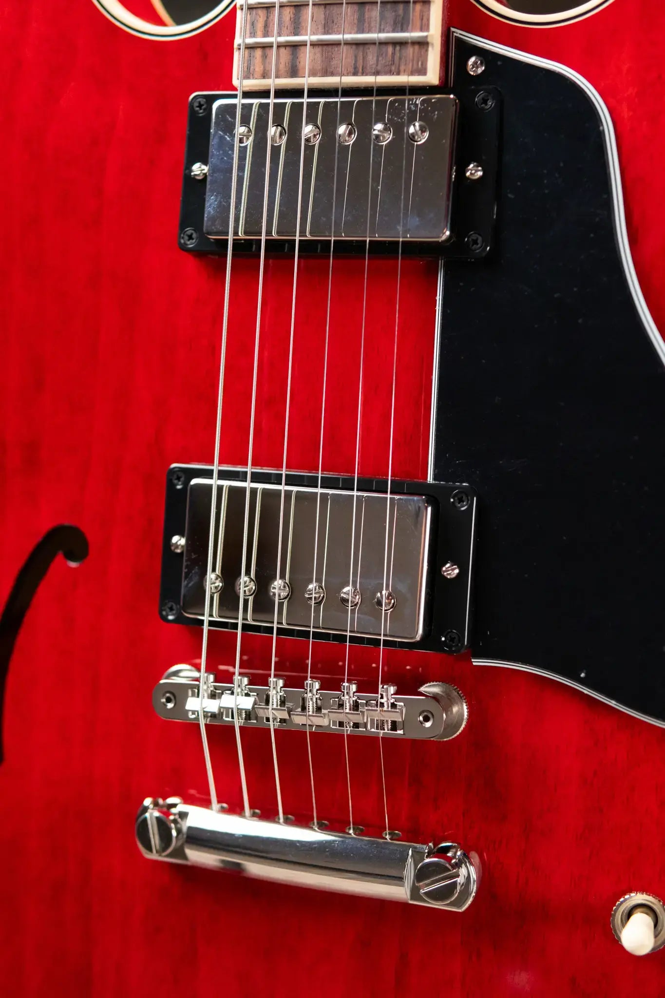 Gibson ES-345 Semi-Hollow Electric Guitar - Sixties Cherry with Hardshell Case