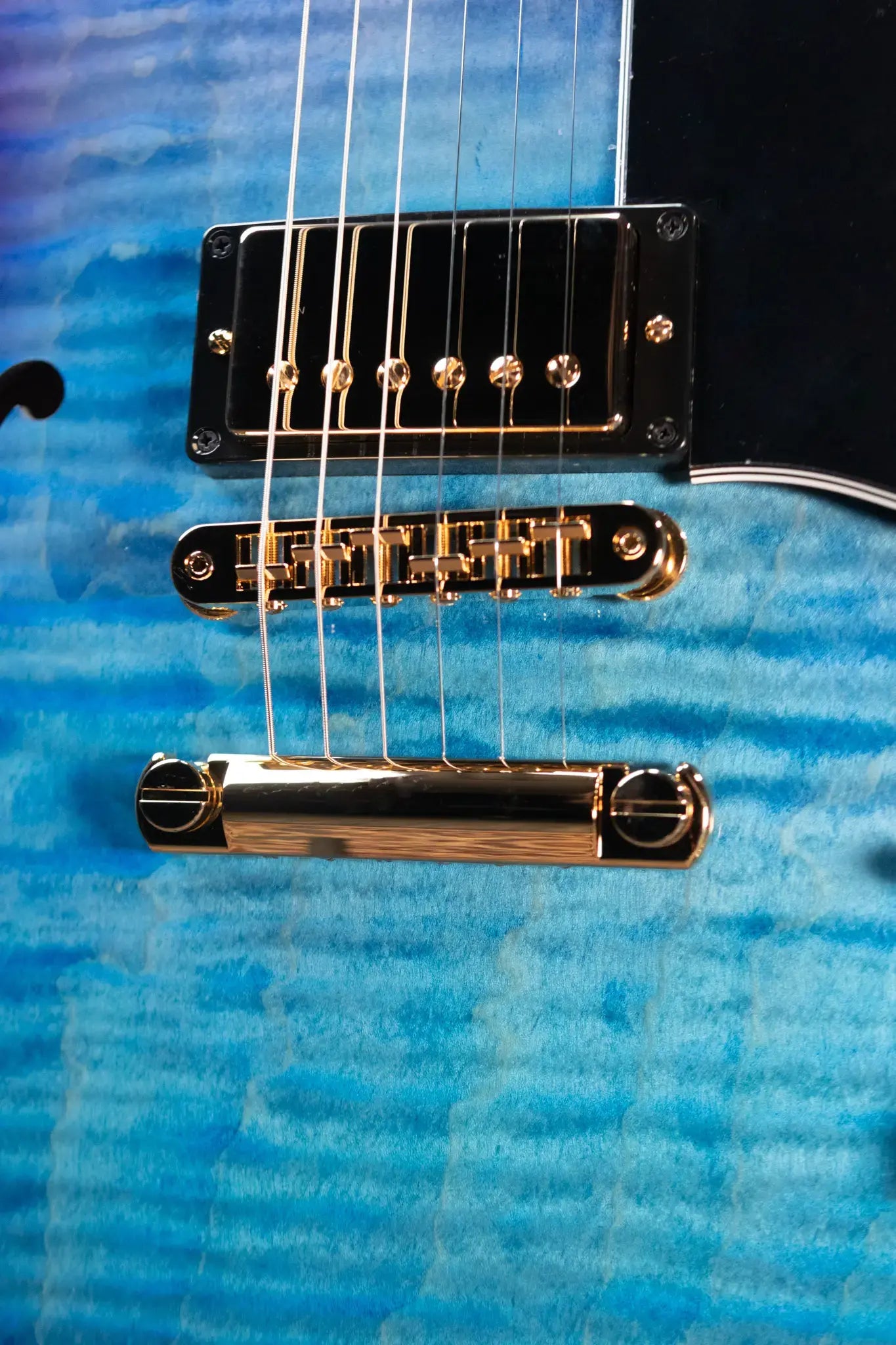 Gibson ES Supreme Semi-Hollow Electric Guitar - Blueberry Burst with Hardshell Case