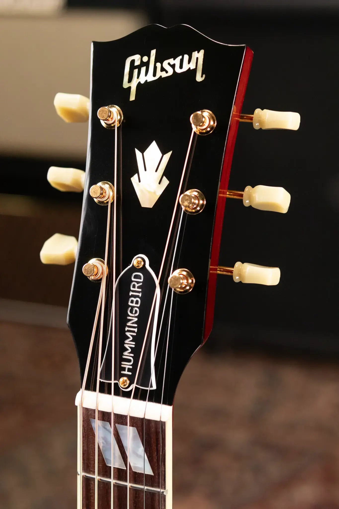 Gibson Hummingbird Original Acoustic/Electric Guitar - Antique Natural with Hardshell Case