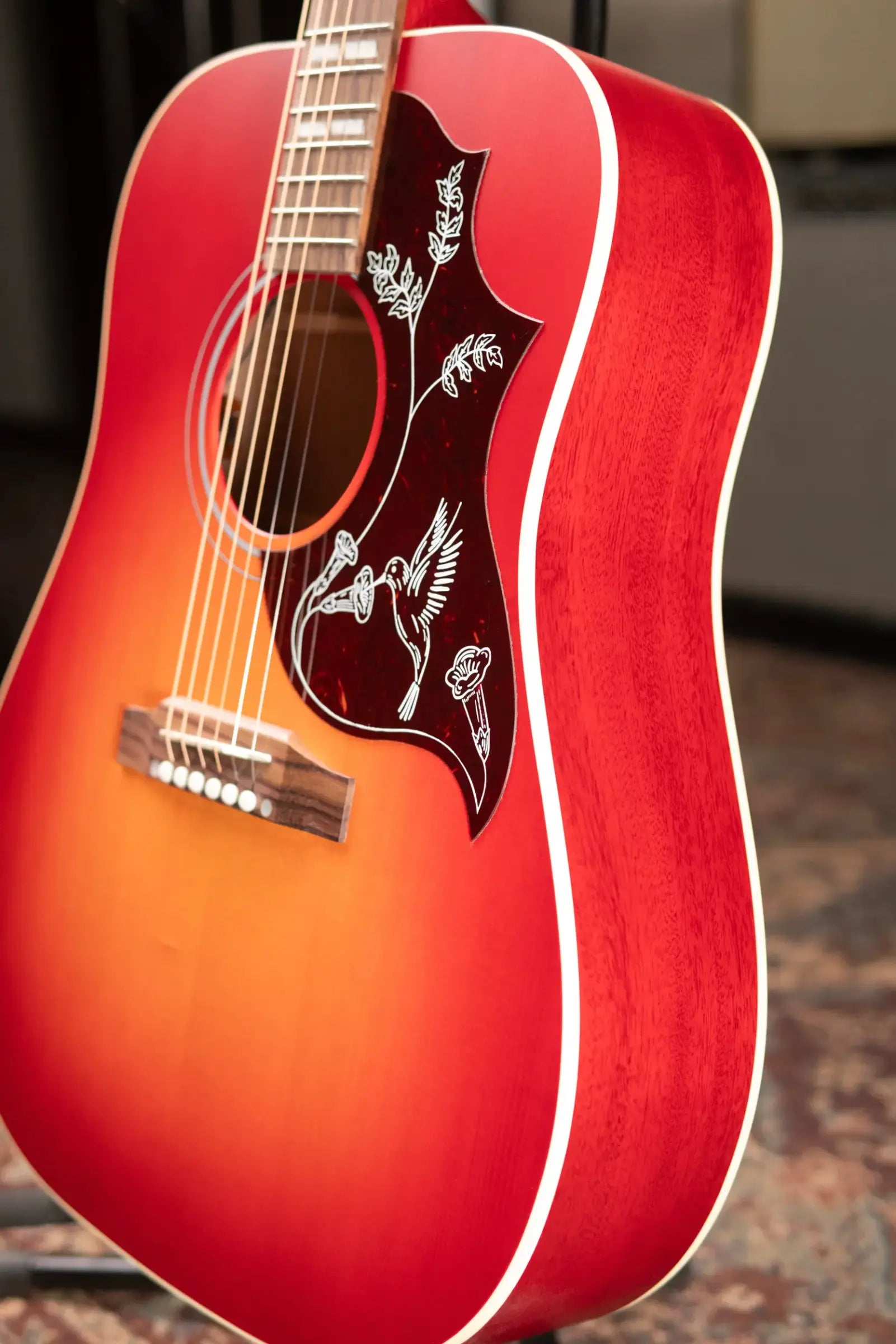 Gibson Hummingbird Special Acoustic/Electric Guitar - Satin Vintage Cherry Sunburst with Gig Bag